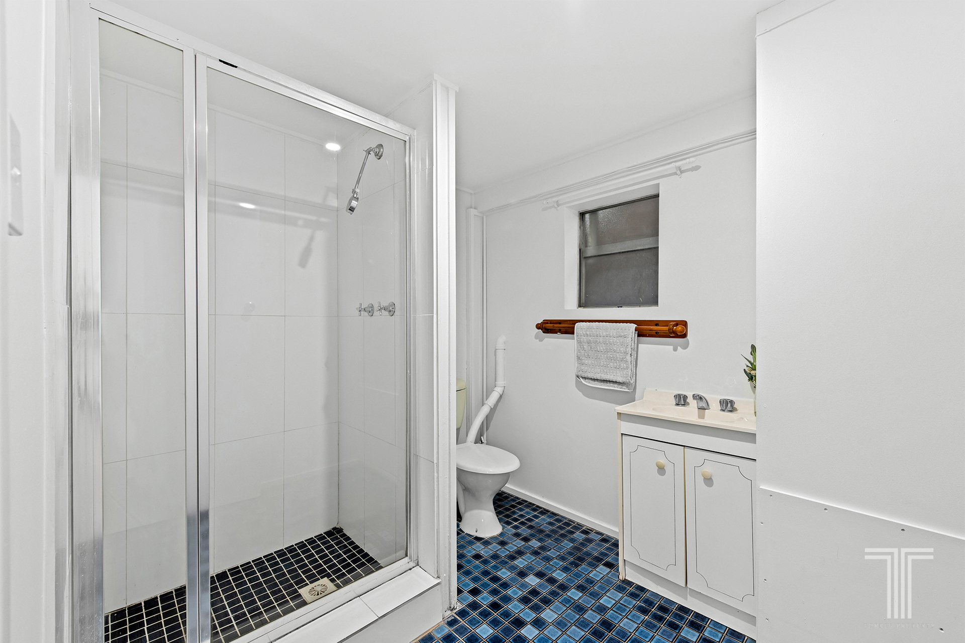 2 Dirkala Street, Mansfield, QLD 4122 - Image 3