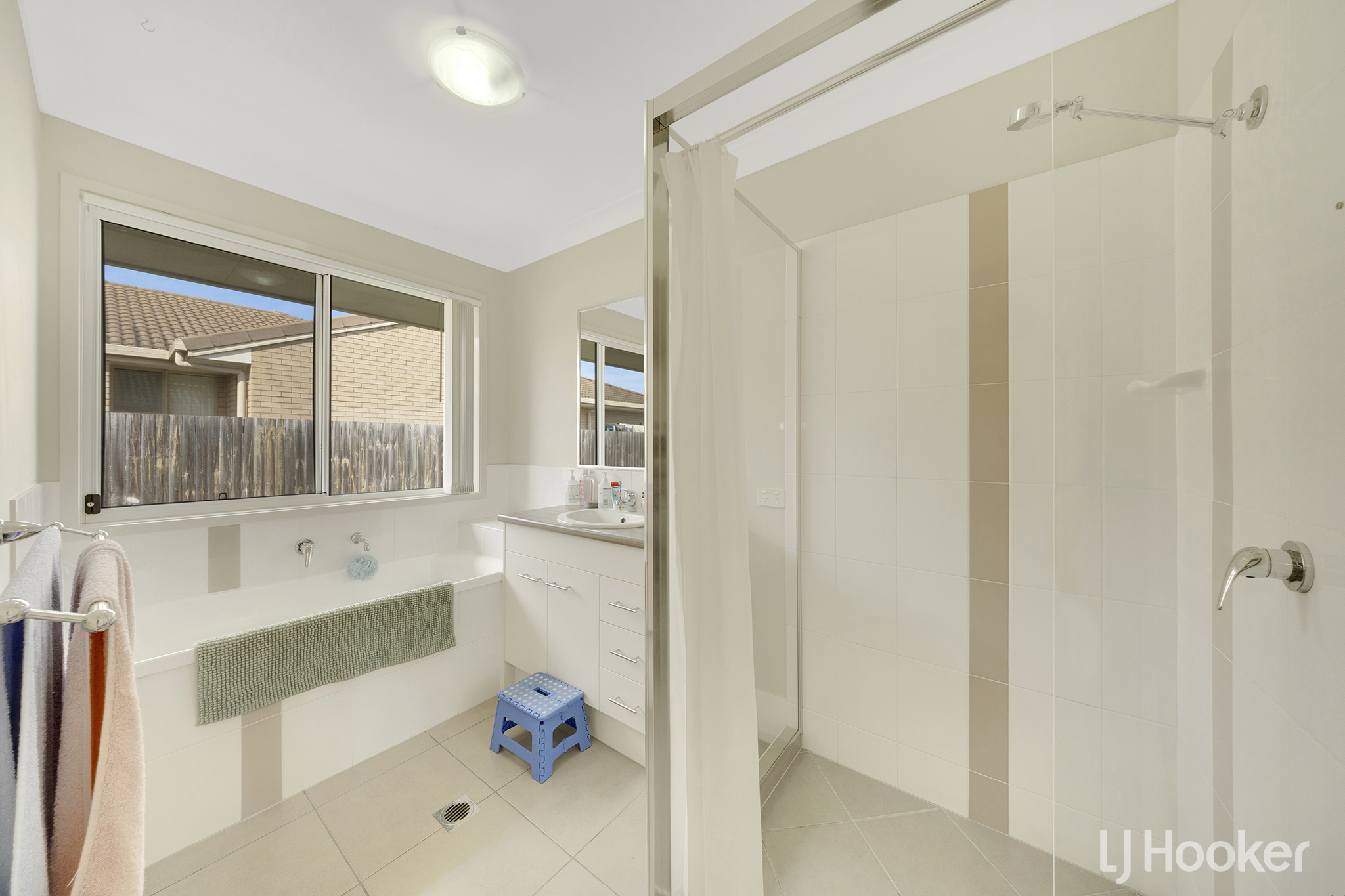 10 Canal Street, Calliope, QLD 4680 - Image 10