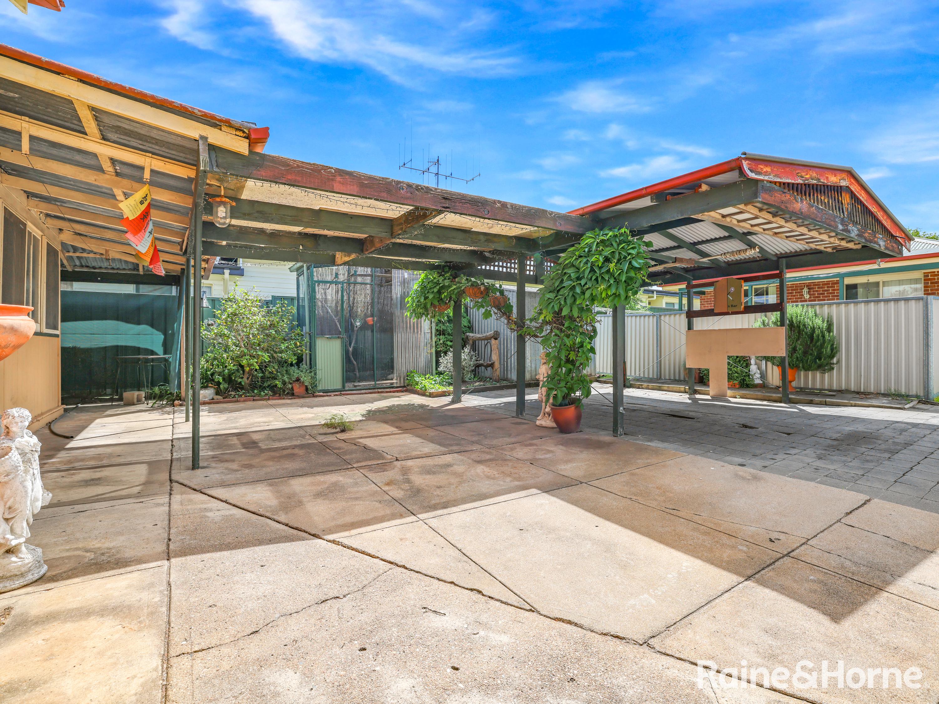 147 SEYMOUR STREET, Bathurst NSW 2795 - Image 2