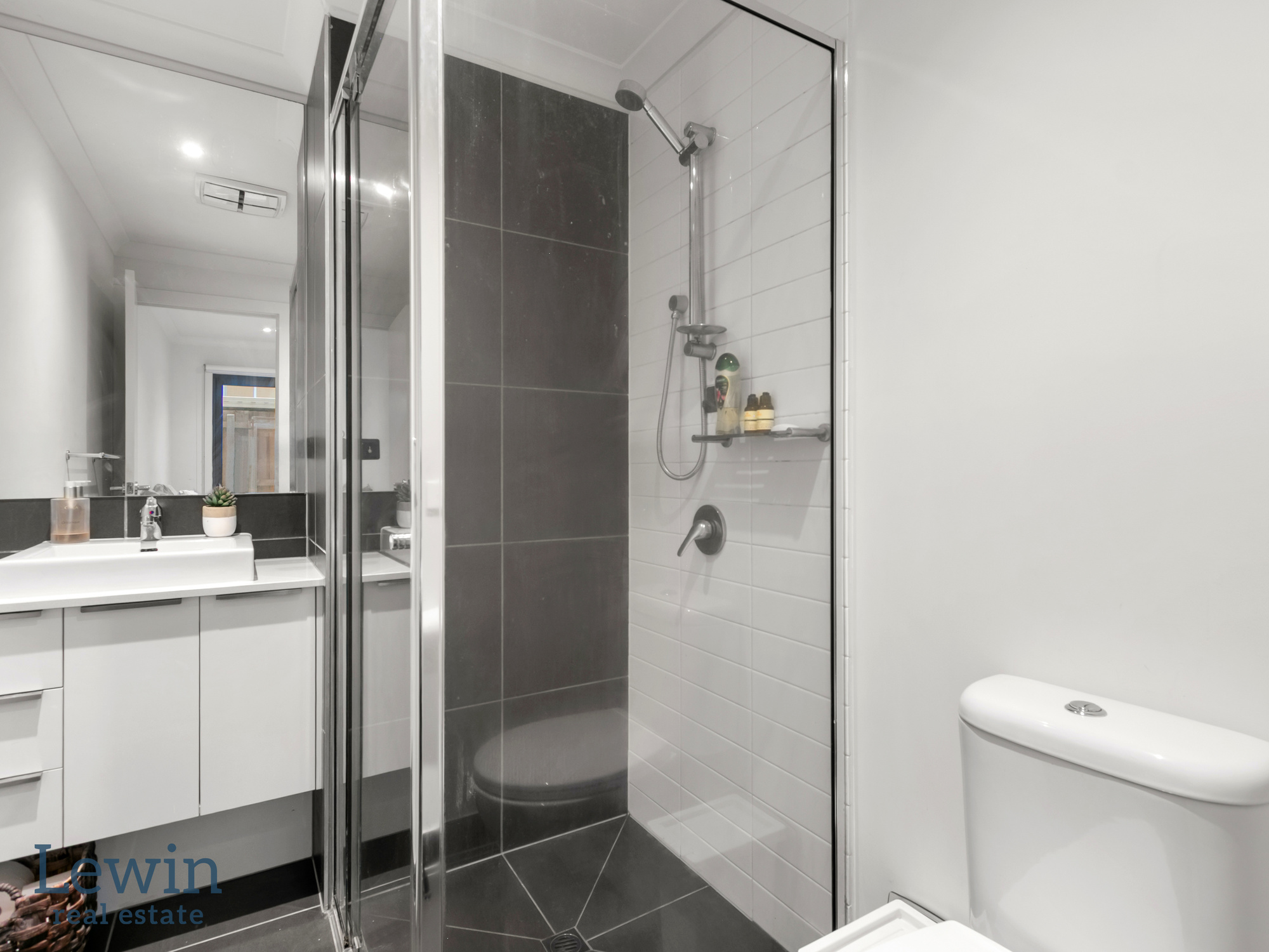 2 3 STATION STREET, MENTONE VIC 3194 - Image 9