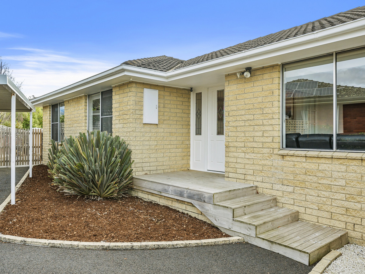 14 WAKEFORD AVENUE, Kingston TAS 7050 - Image 2
