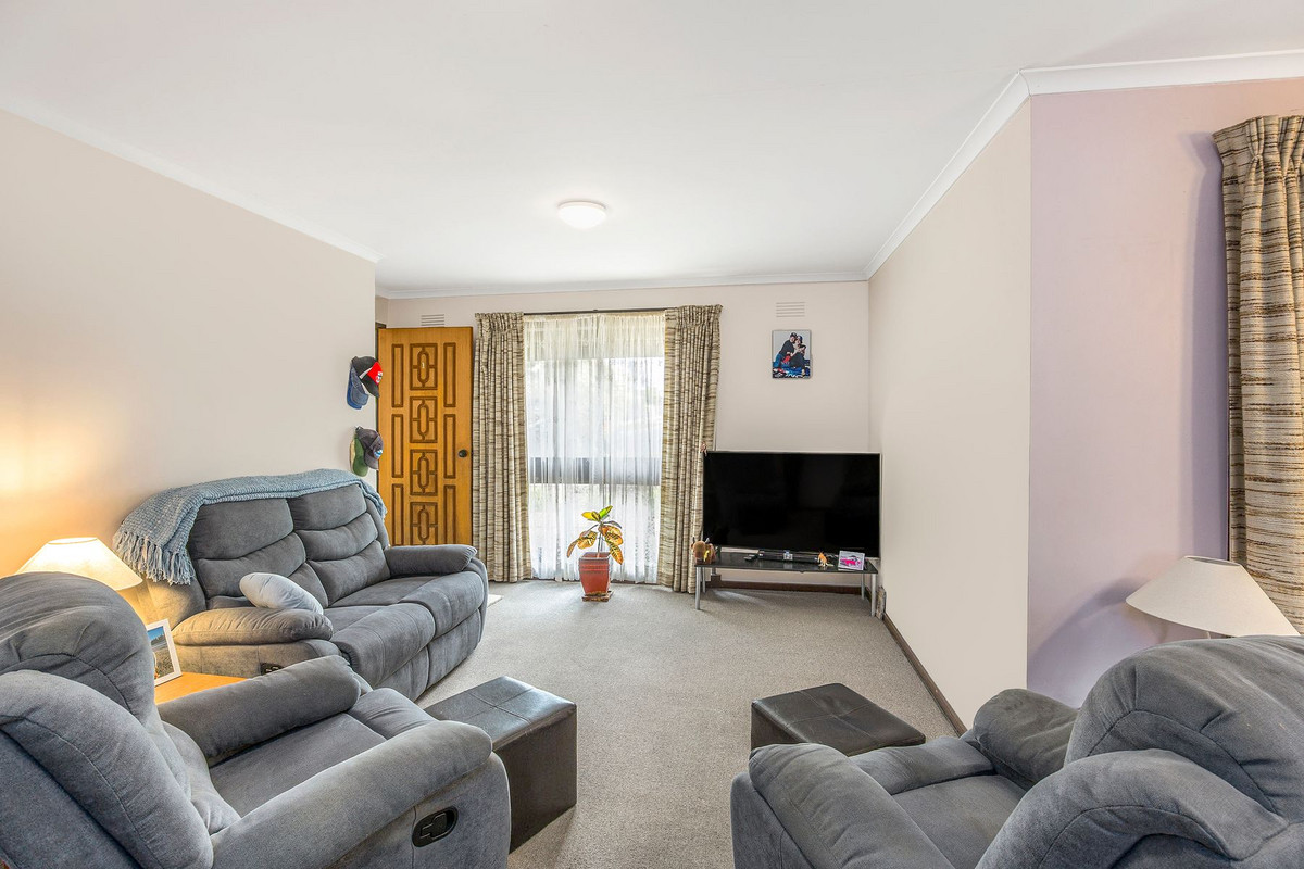 1/6 Pearl Street, Torquay, VIC 3228 - Image 4