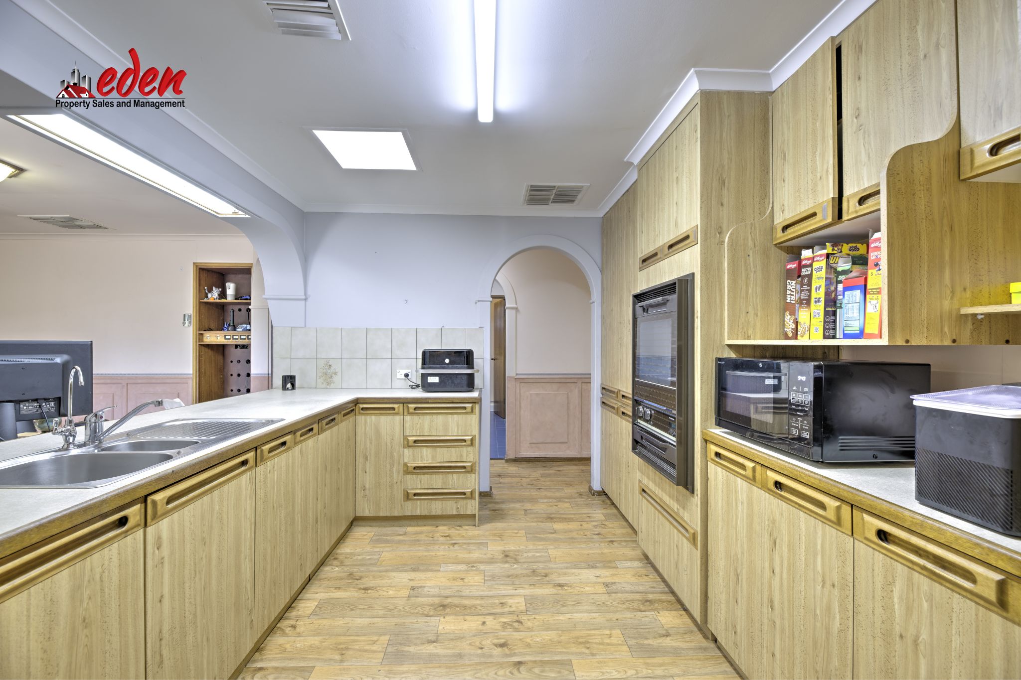 11 KARINGA AVENUE, Craigmore SA 5114 - Image 1