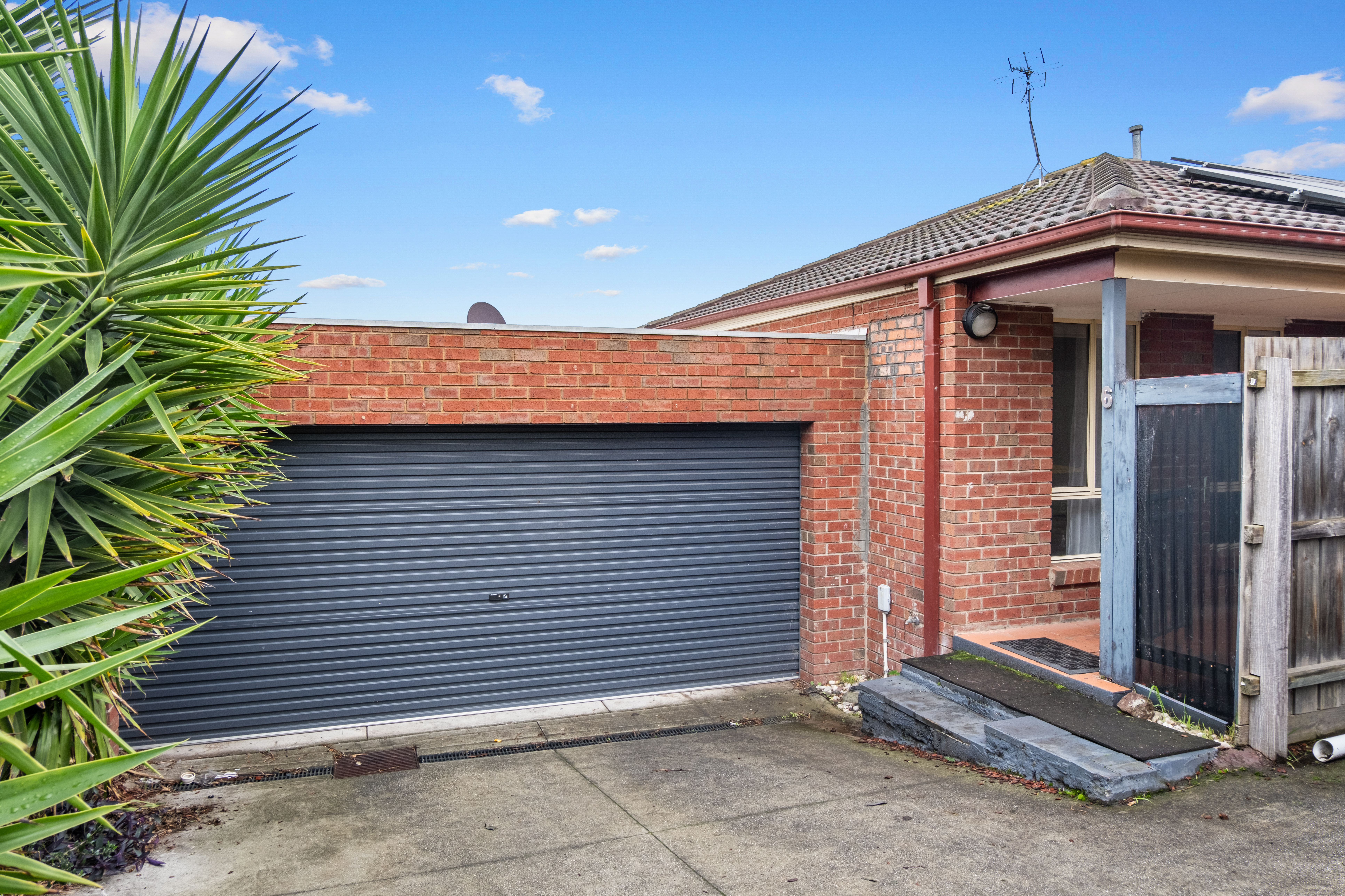 3-bedroom unit at 6/31 Rokewood Crescent, Meadow Heights, VIC 3048, Hume, Victoria