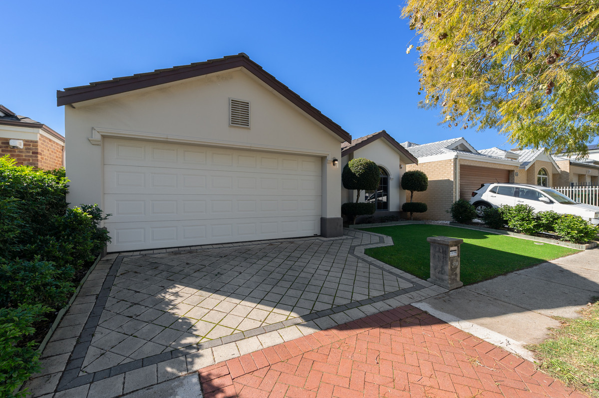 128 Caledonian Avenue, Maylands WA 6051 - Image 2