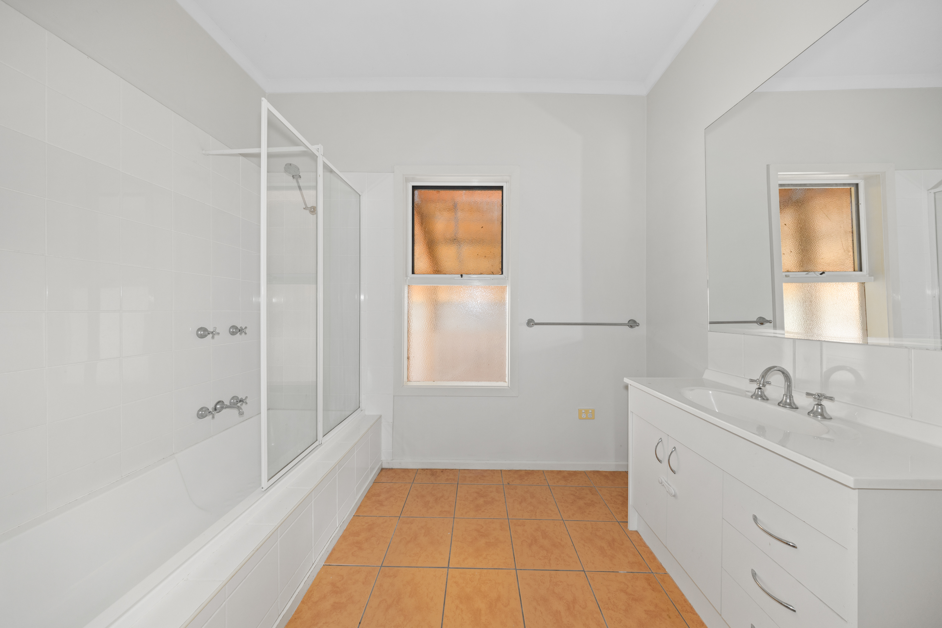 9 BAKER STREET, Wurruk VIC 3850 - Image 8
