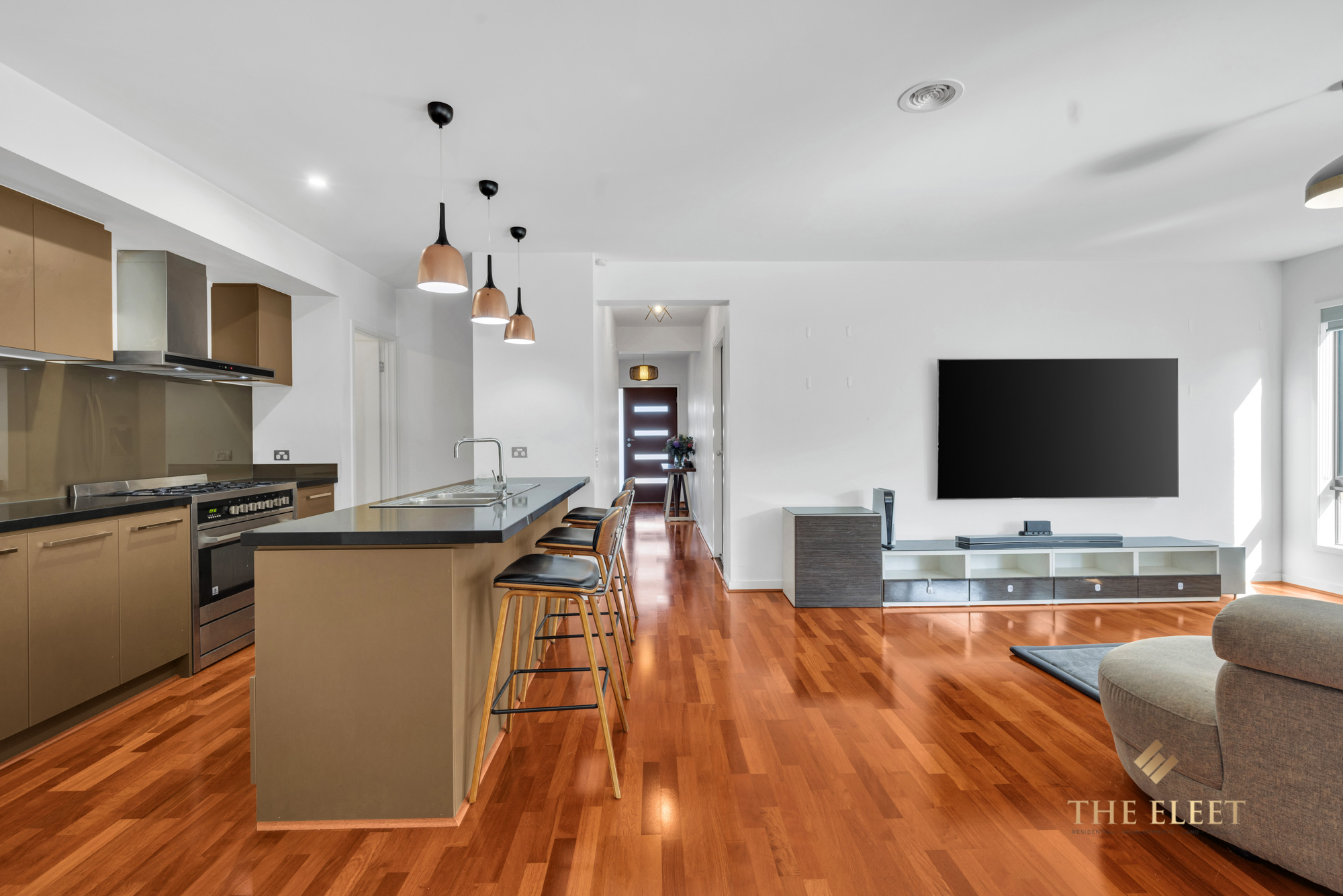 21 DOYLE COURT, Truganina VIC 3029 - Image 6