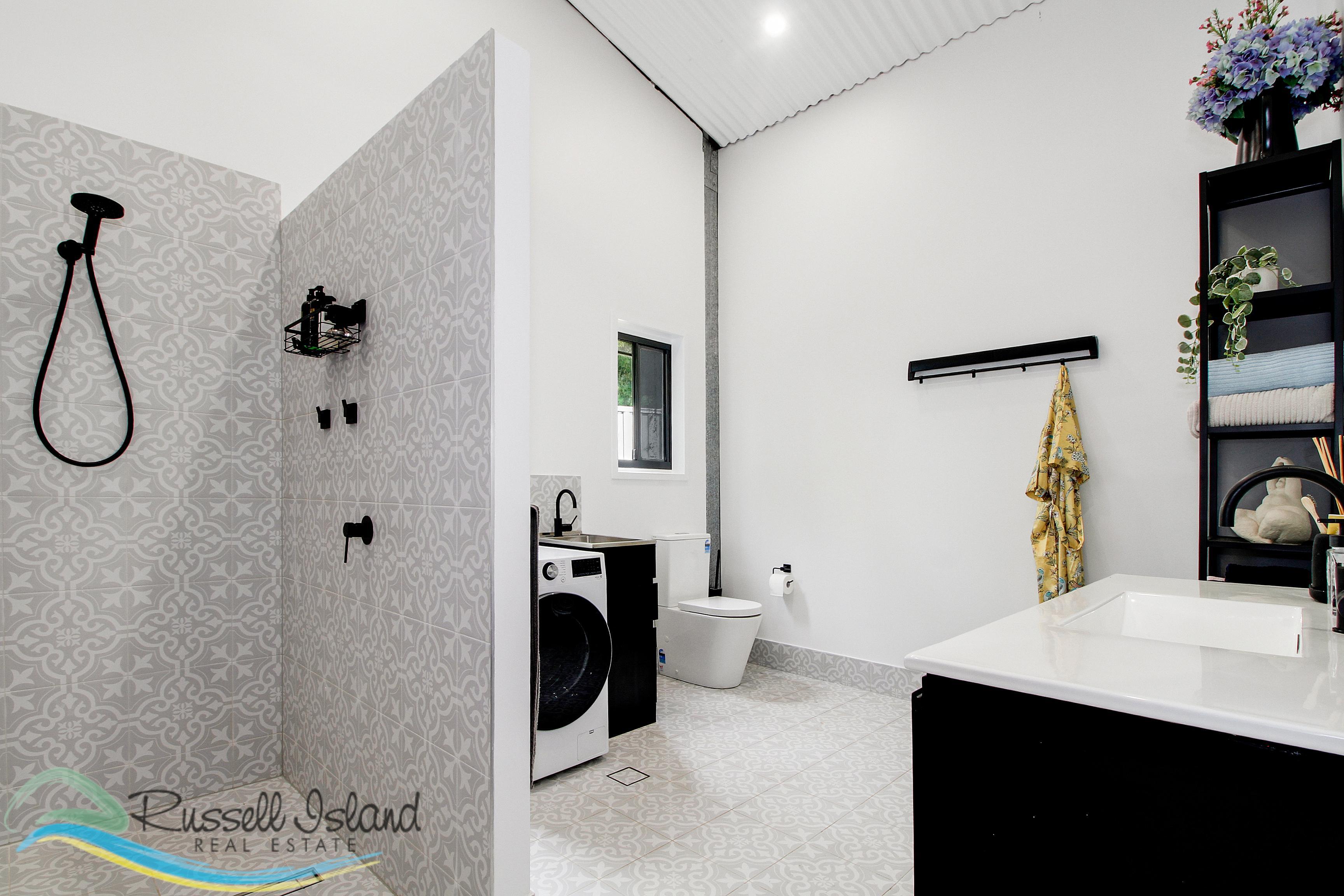 6 Vista Street, Russell Island, Qld, 4184 - Image 4