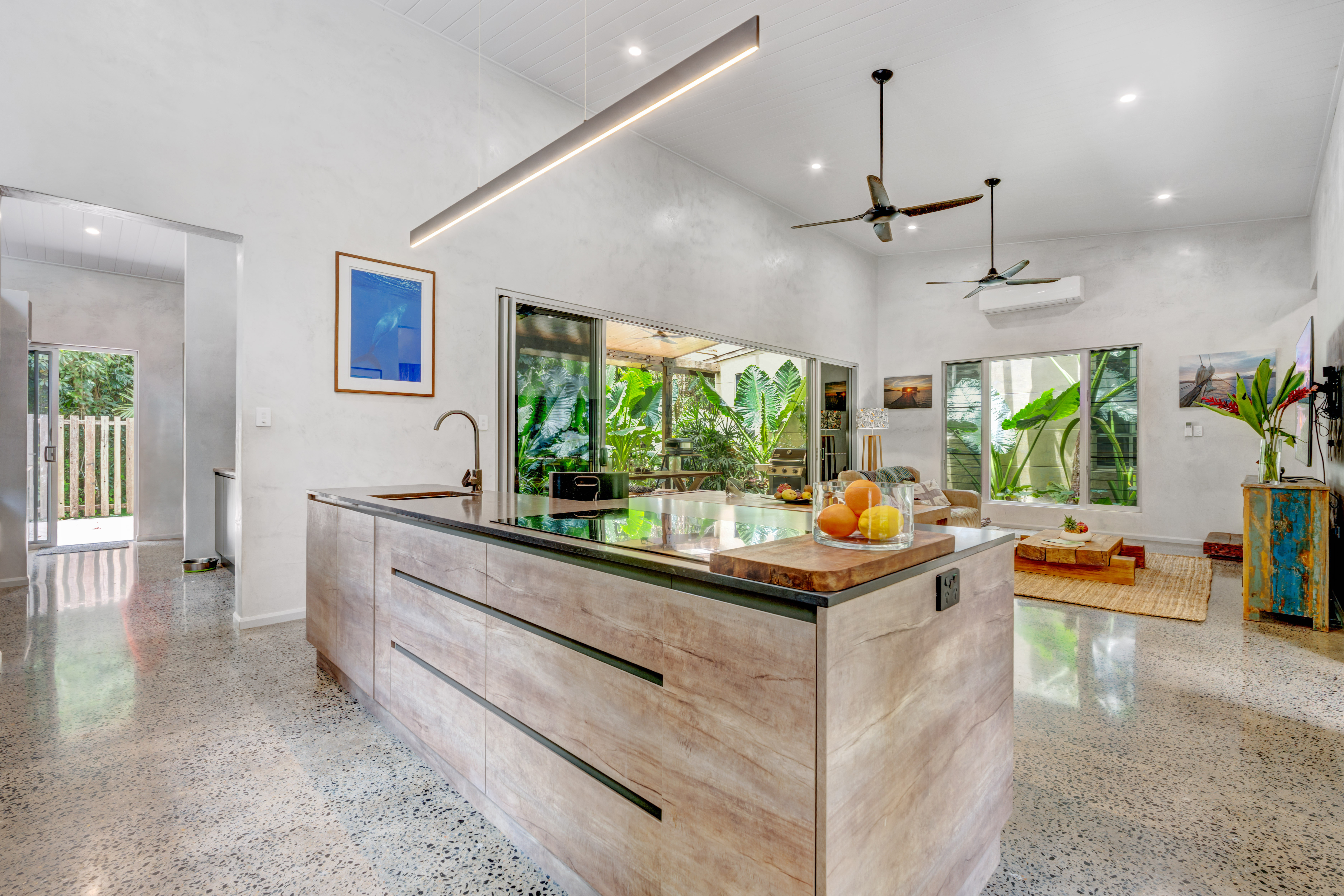 5-bedroom house at 19 Mission Circle, Wongaling Beach, Qld, 4852, Cassowary Coast, Queensland