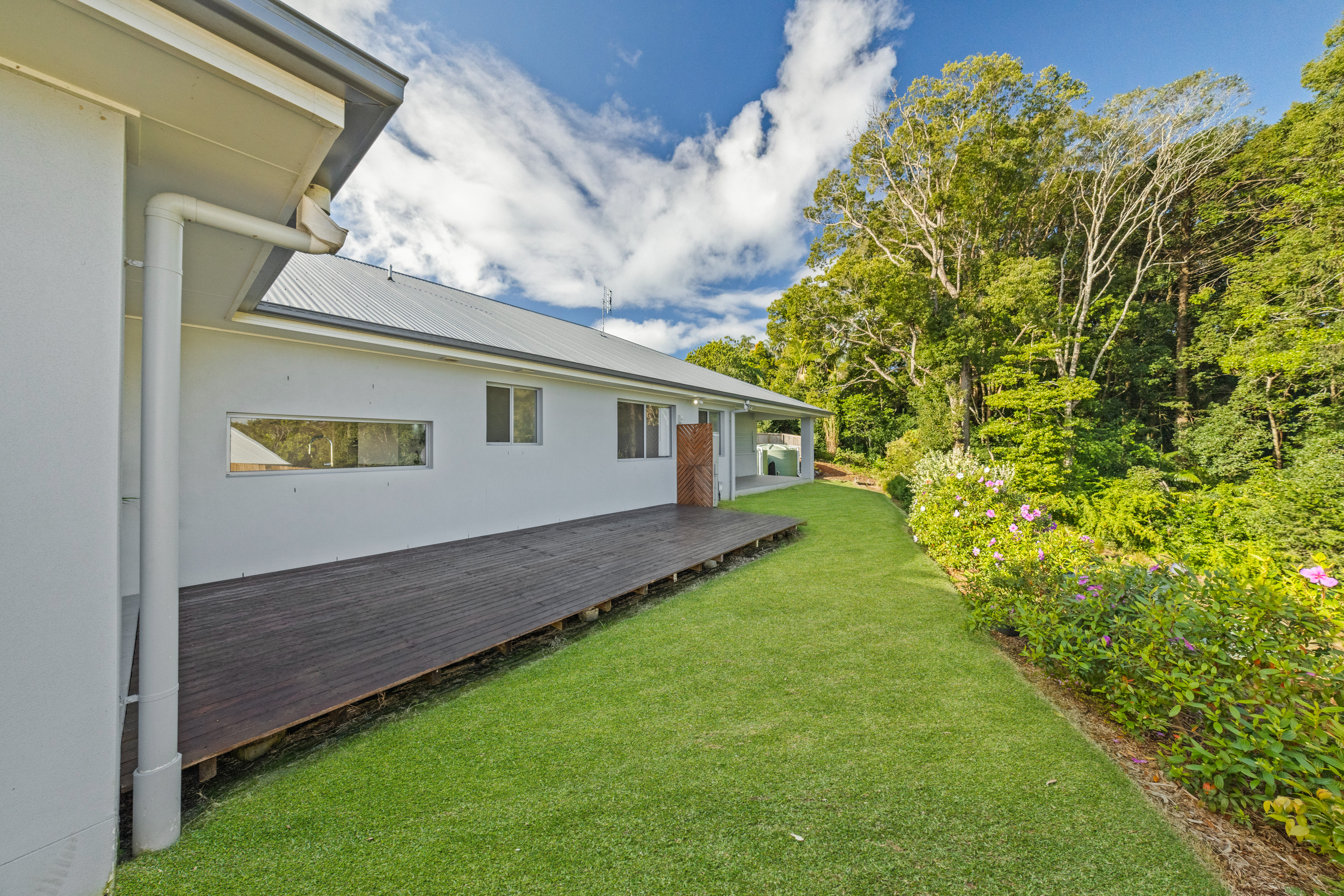 11 Hamptons Place, Montville, Qld, 4560 - Image 2