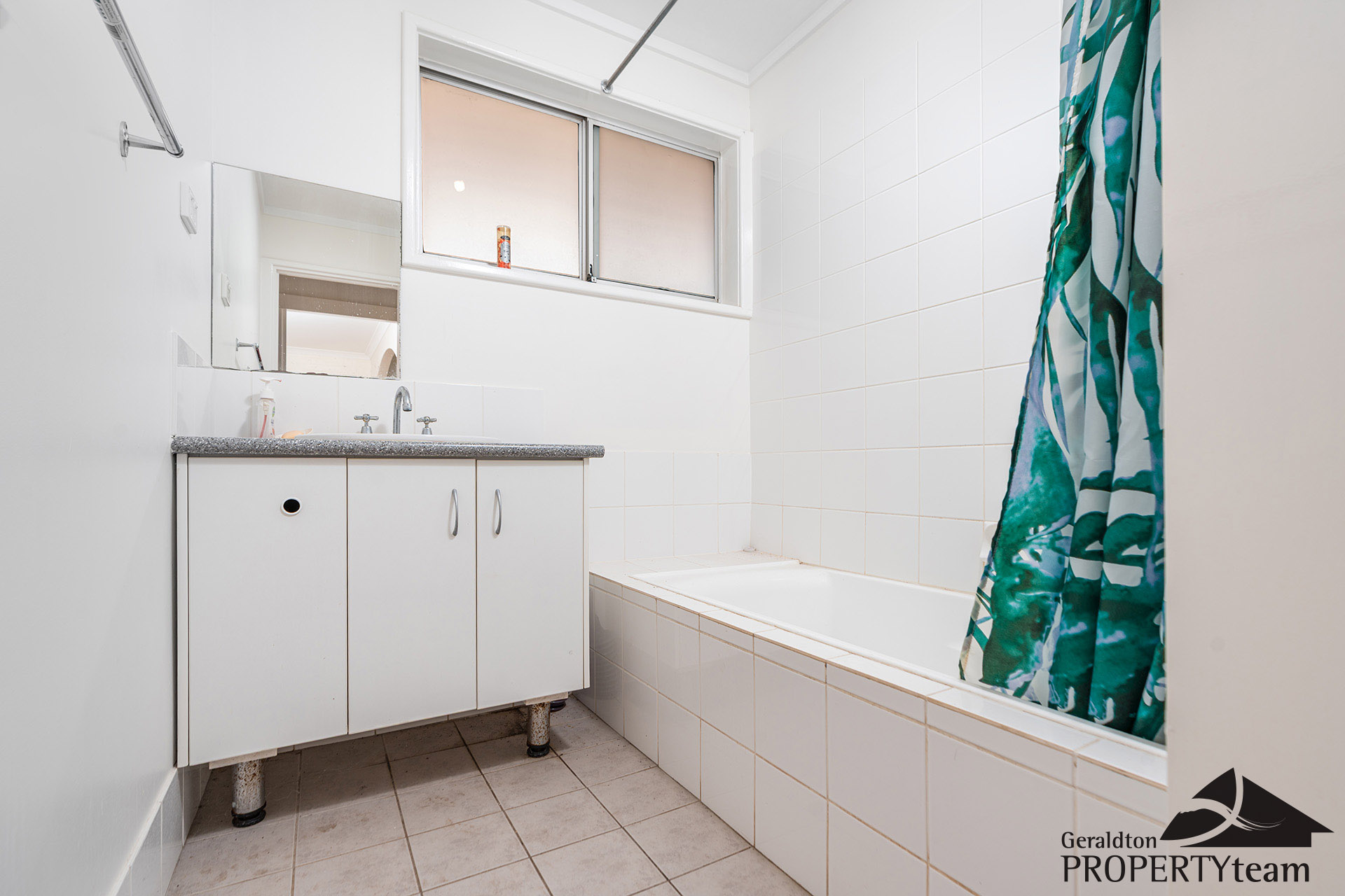 4-bedroom unit at 20A And B Hammond Place, Spalding, Wa, 6530, Greater Geraldton, Western Australia