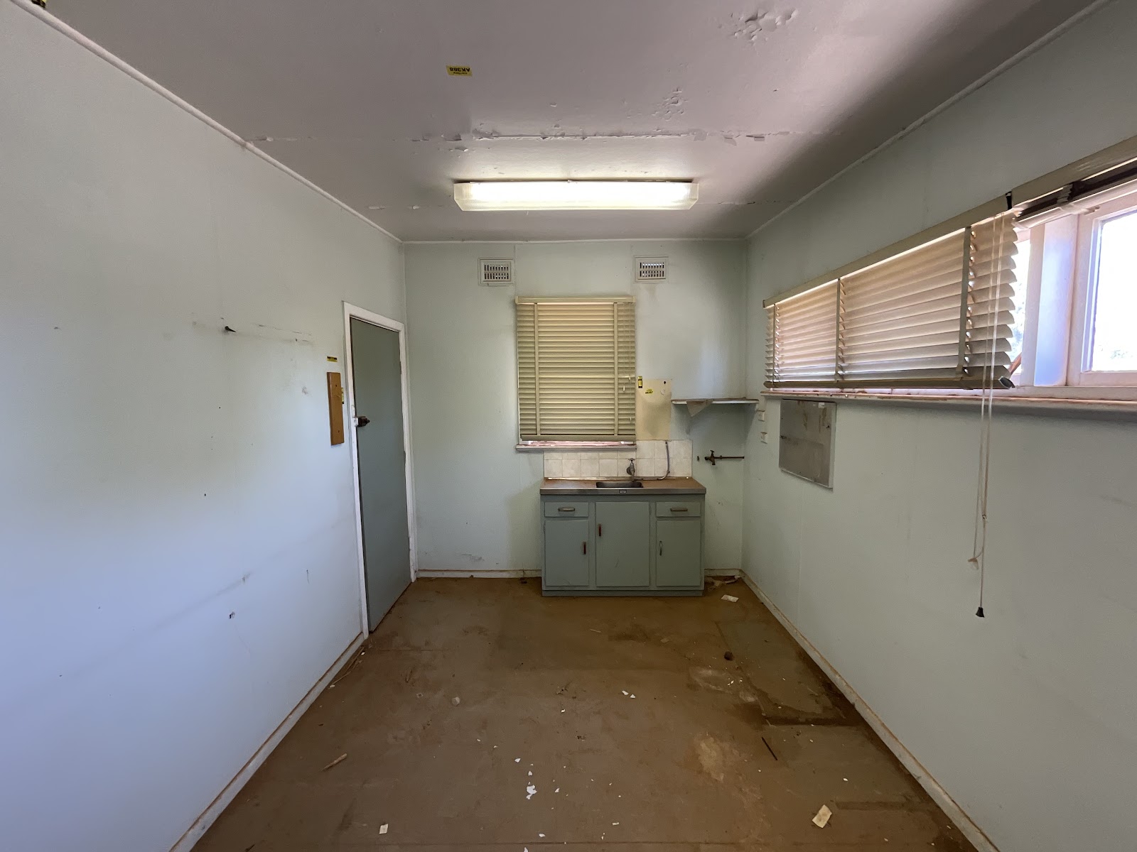 1-bedroom house at 48-50 Molesworth Street, Hillston, NSW 2675, Carrathool, New South Wales