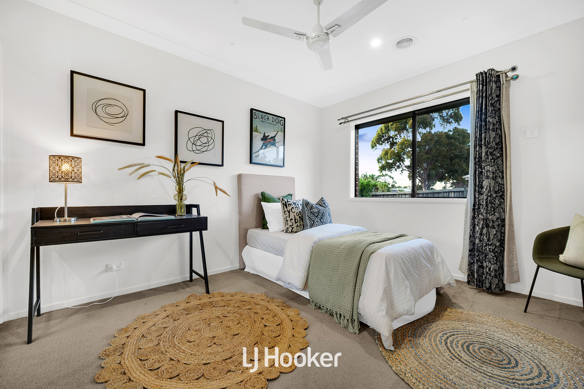 4-bedroom house at 2 BLACKLEDGE DRIVE, Cranbourne East VIC 3977, Casey, Victoria