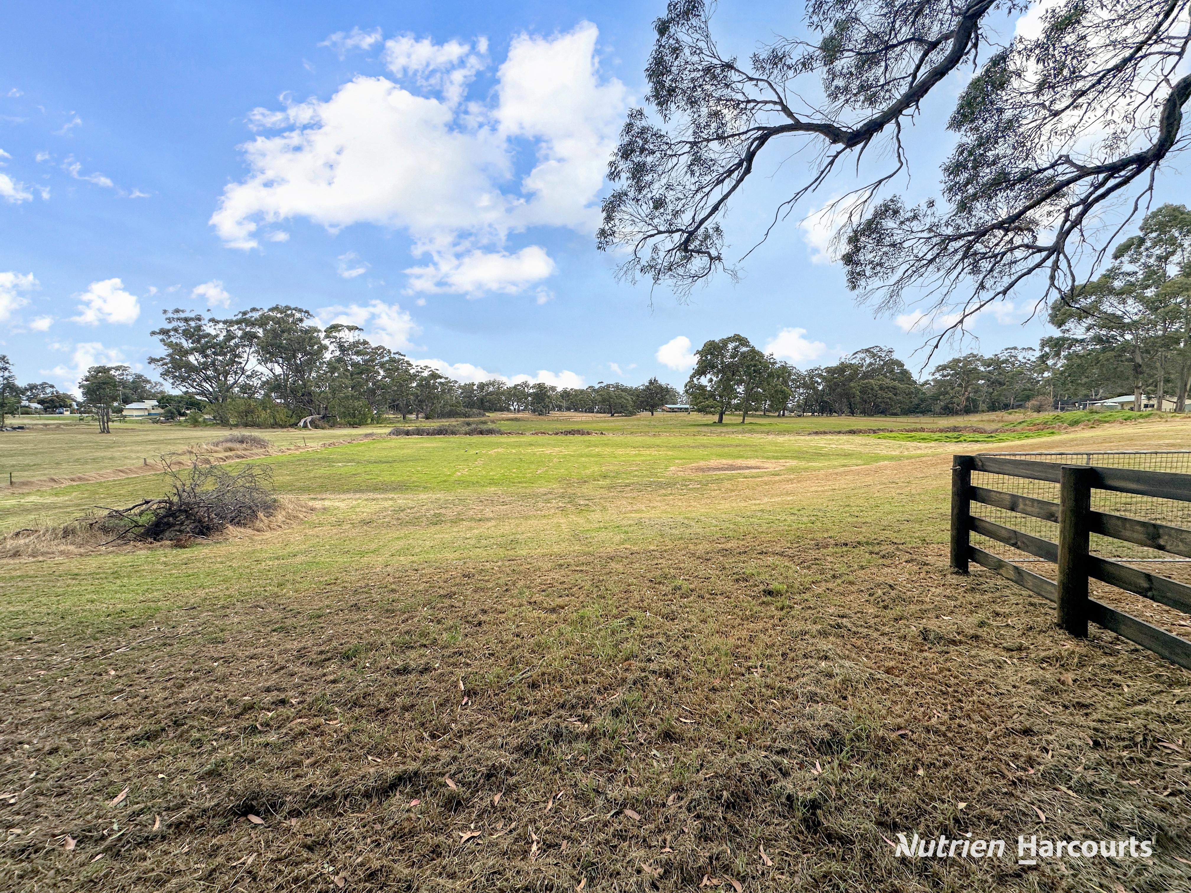 10 Victoria Street, Woodside, Vic, 3874 - Image 6
