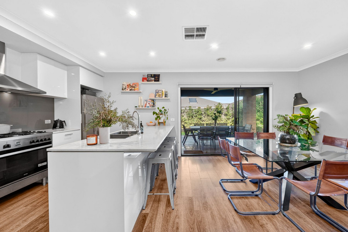 4-bedroom house at 9 Snedden Street, Armstrong Creek, VIC 3217, Greater Geelong, Victoria
