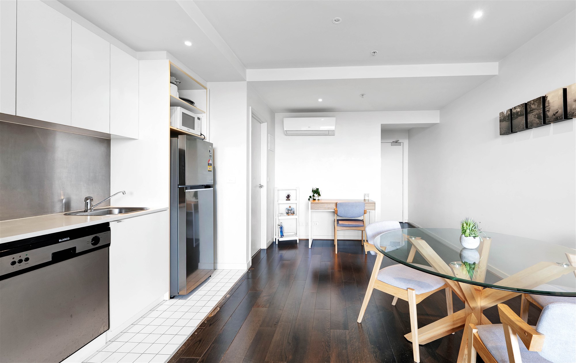 1304/8 Dorcas Street, Southbank, Vic, 3006 - Image 3