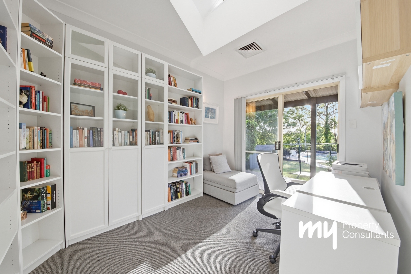 6-bedroom house at 162-164 The Old Oaks Road, Grasmere, Nsw, 2570, Camden, New South Wales