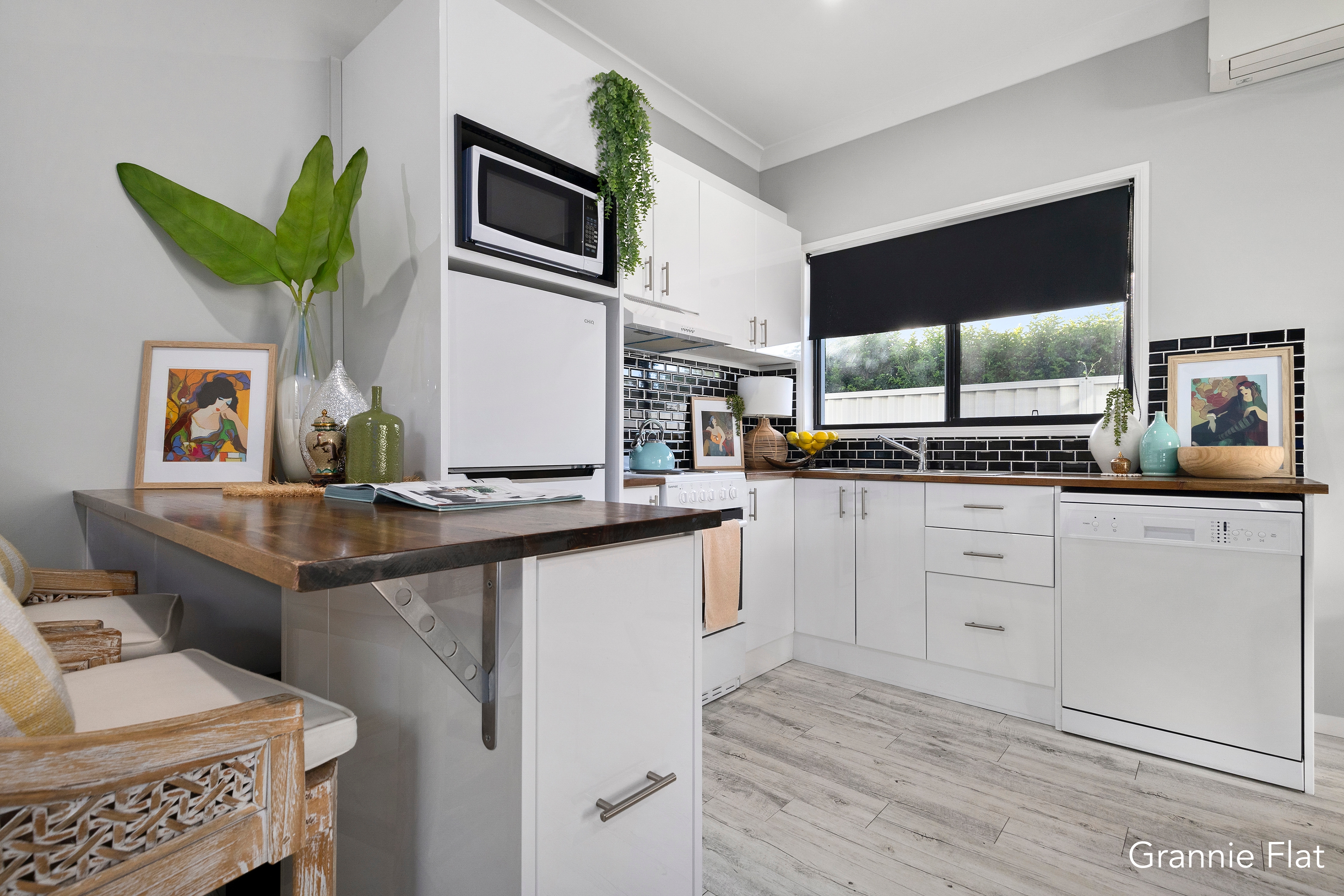 3 Garden Grove Street, Carrara, QLD 4211 - Image 3