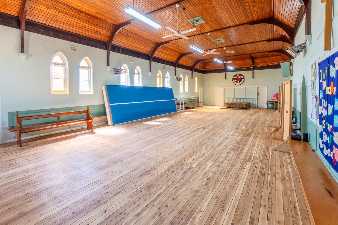 99 Deboos Street, Temora, Nsw, 2666 - Image 6