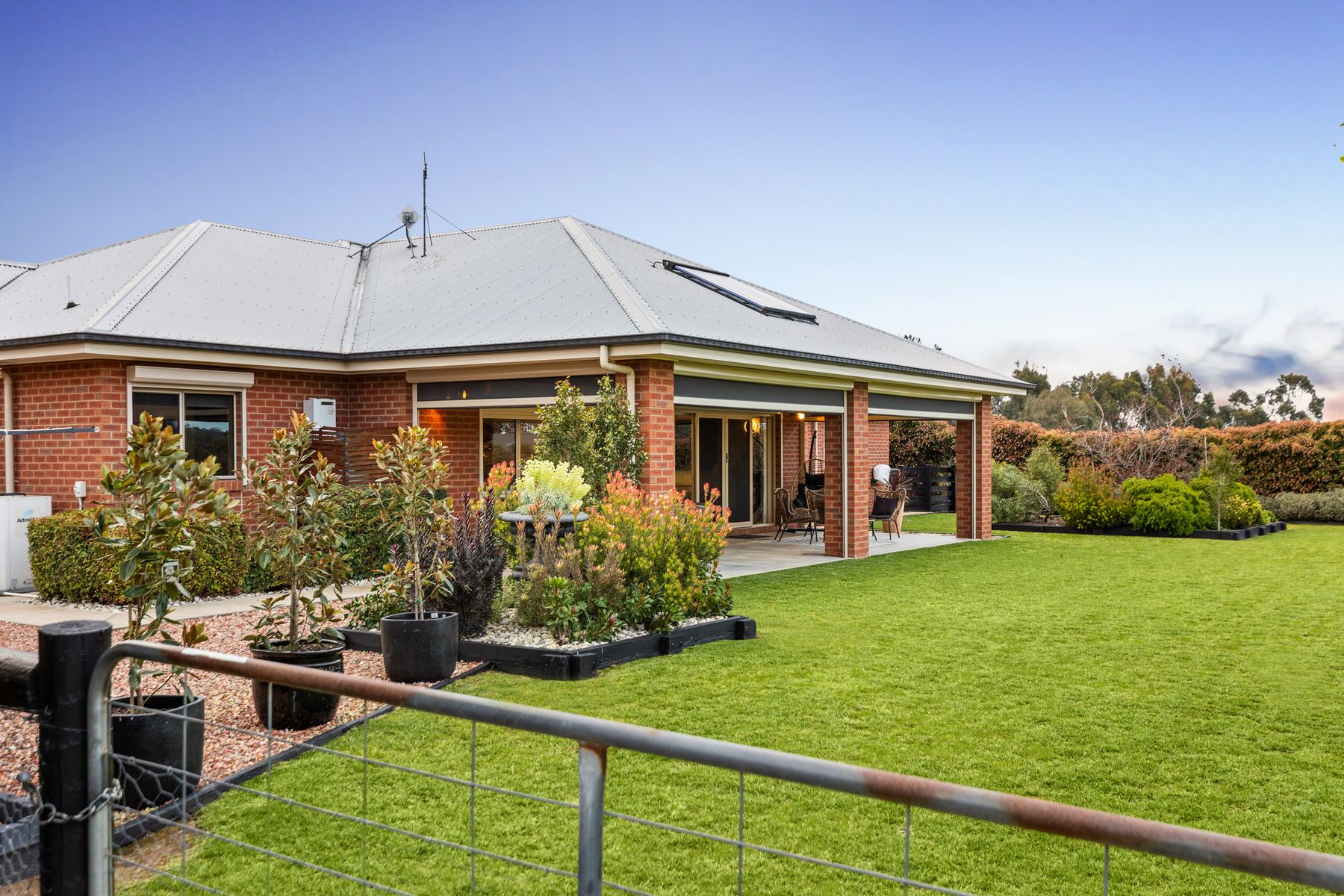 52 Sunrise Crescent, Lockwood South, Vic, 3551 - Image 3