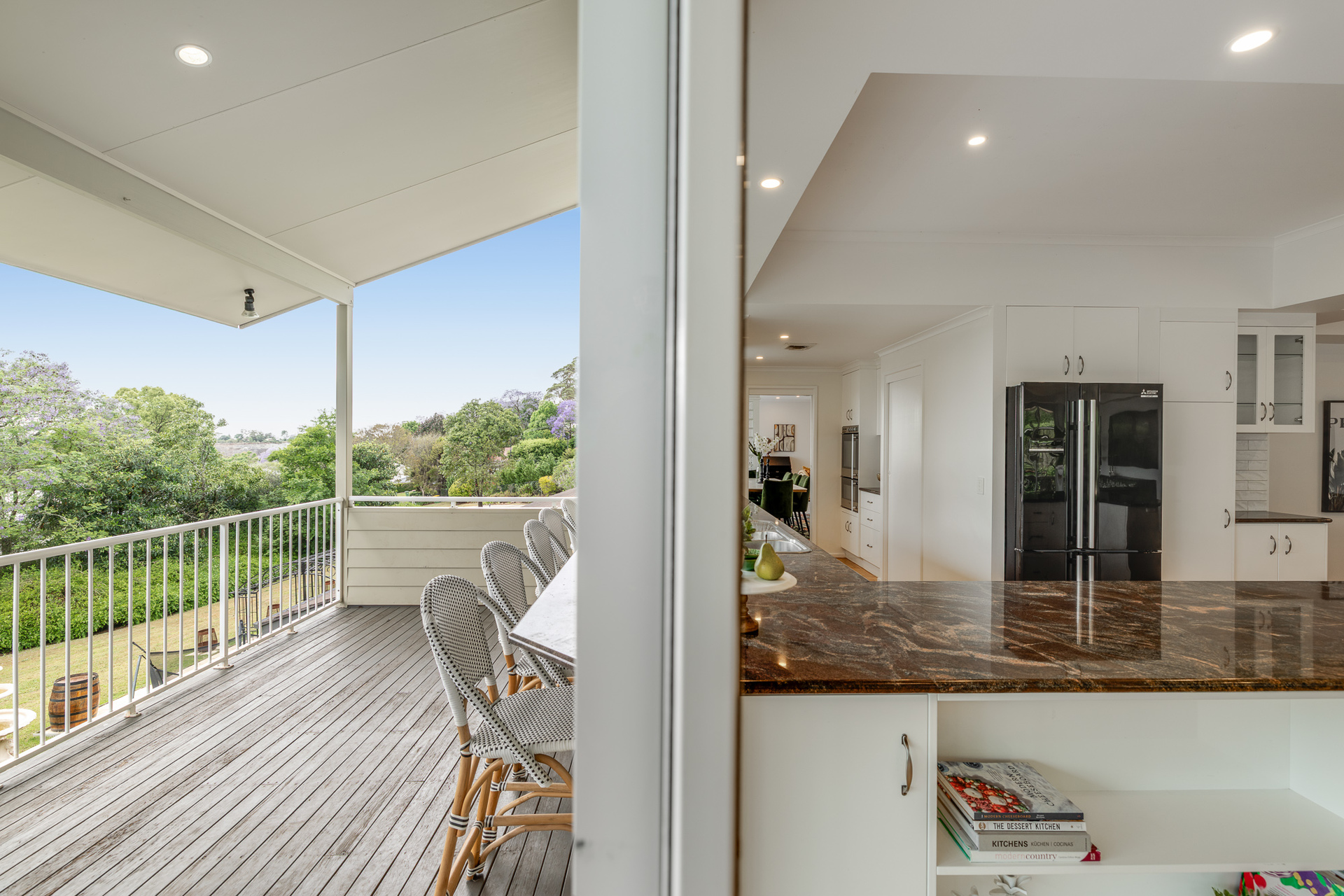 7-bedroom house at 7 Curzon Street, Mount Lofty, QLD 4350, , Queensland