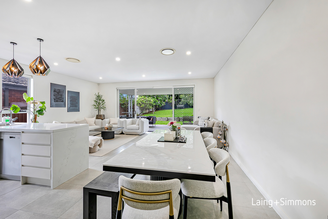 5-bedroom unit at 27 Hollis Street, Constitution Hill, NSW 2145, Parramatta, New South Wales