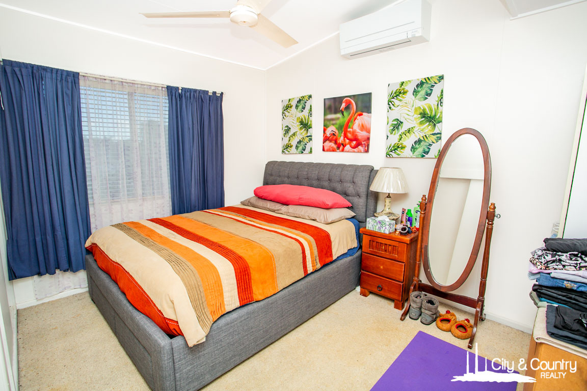 18 HINKLER CRESCENT, Sunset QLD 4825 - Image 10