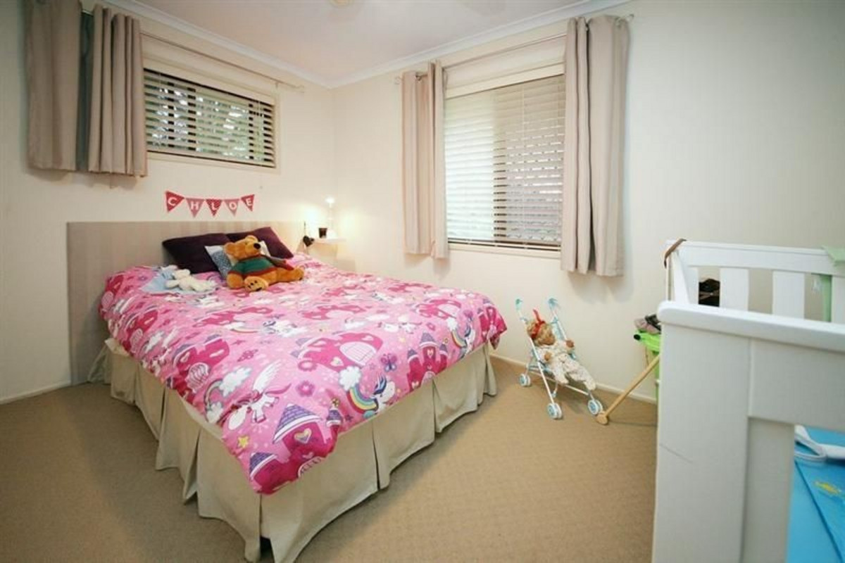 40 Norbiton Street, Zillmere, QLD 4034 - Image 8
