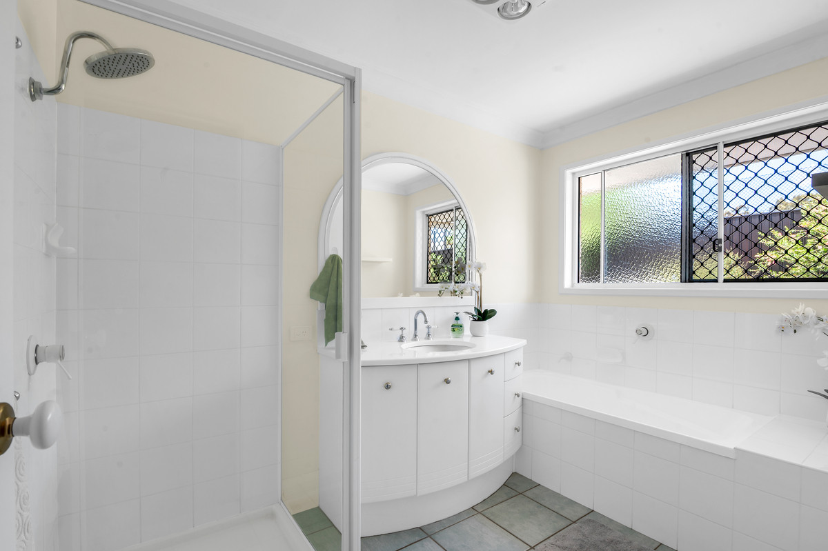 5-bedroom house at 62 Glen Road, Warwick, QLD 4370, Southern Downs, Queensland