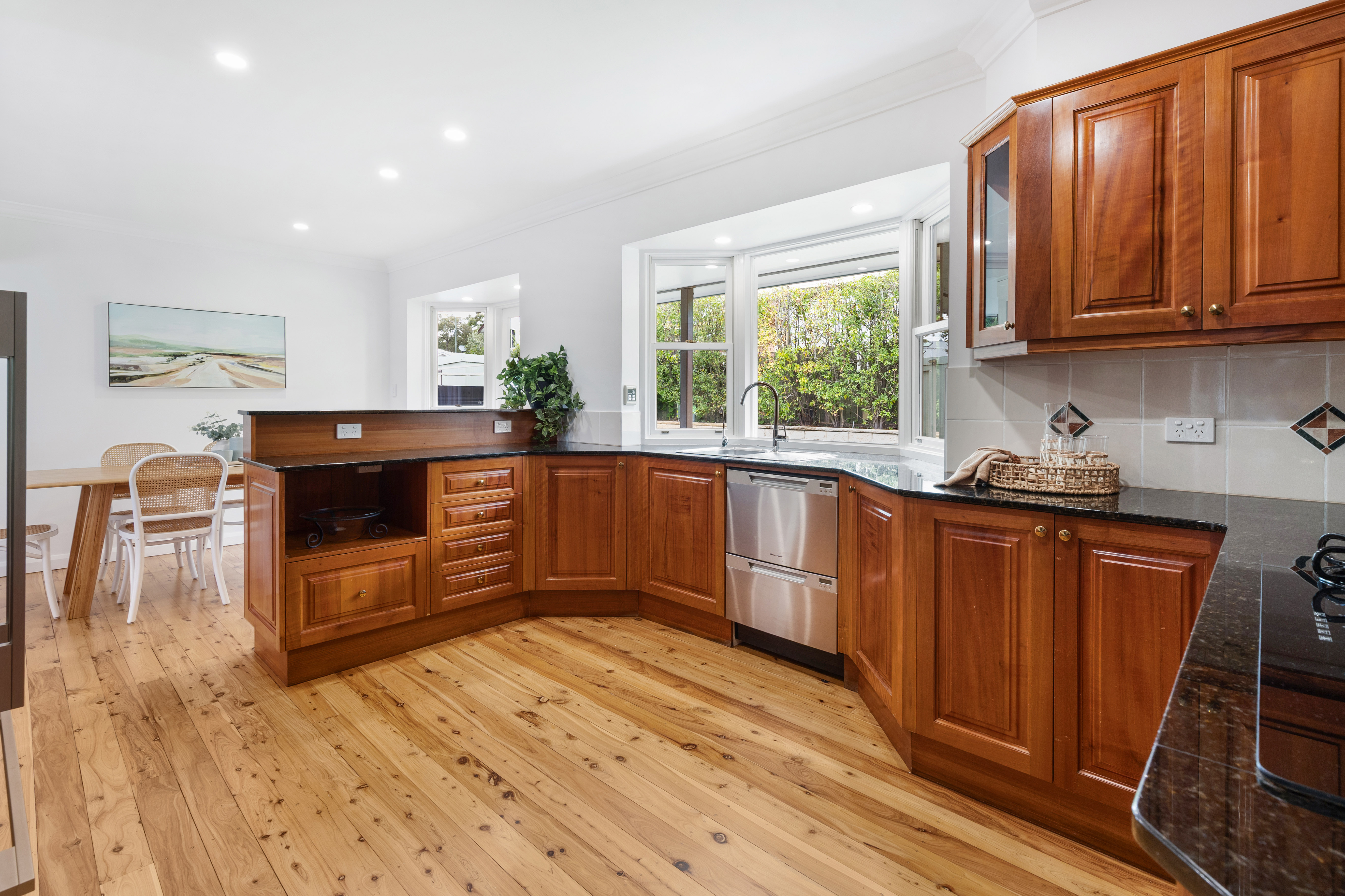 5 Walters Avenue, Glenbrook, NSW 2773 - Image 4