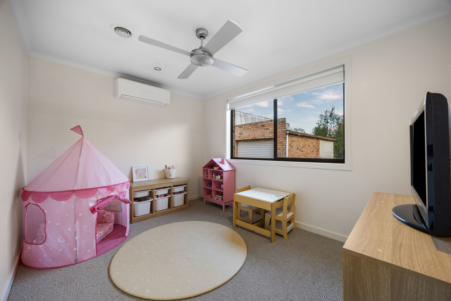 3-bedroom house at 13 Iris Avenue, Wendouree, VIC 3355, Ballarat, Victoria