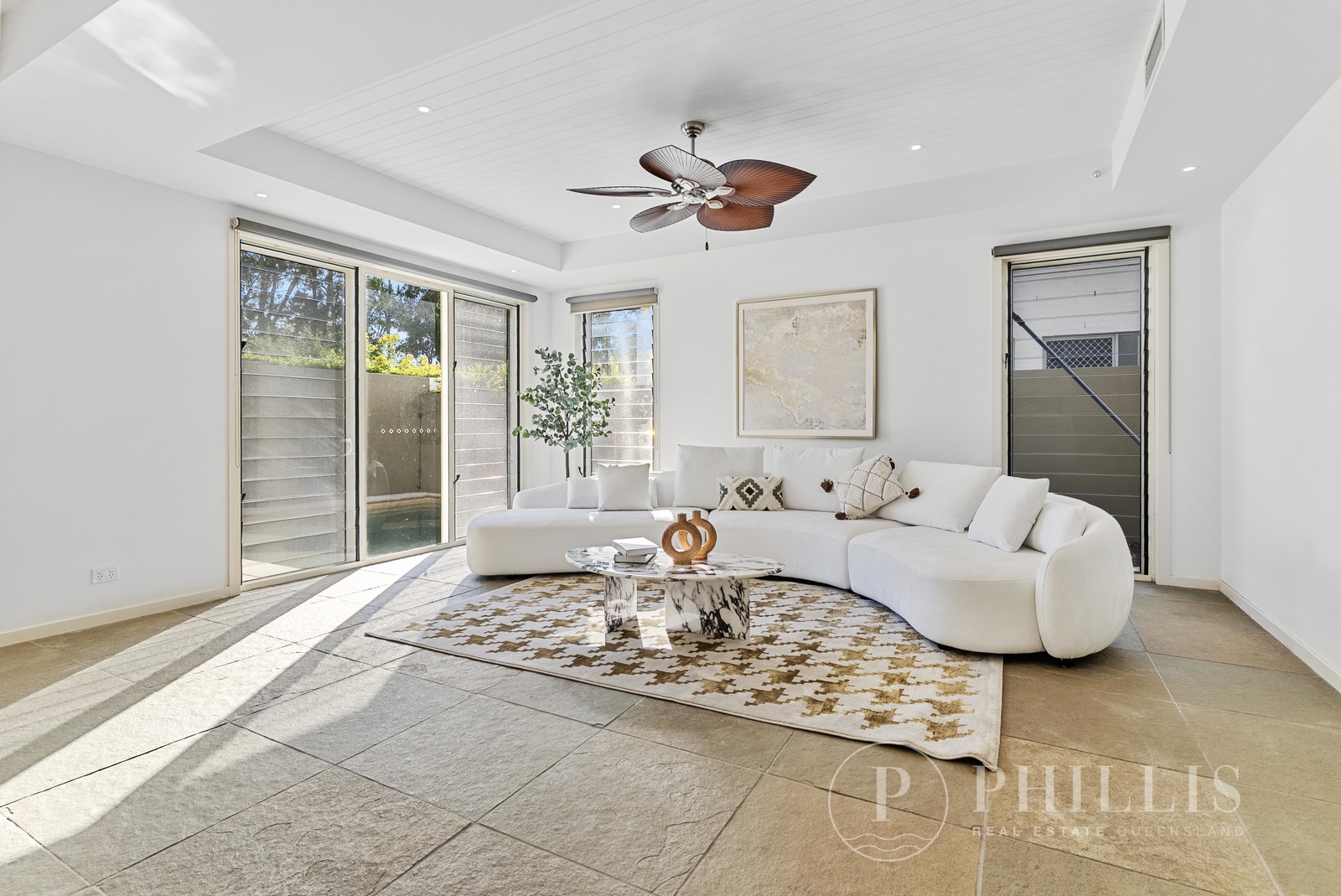 104 COMPASS DRIVE, Biggera Waters QLD 4216 - Image 7