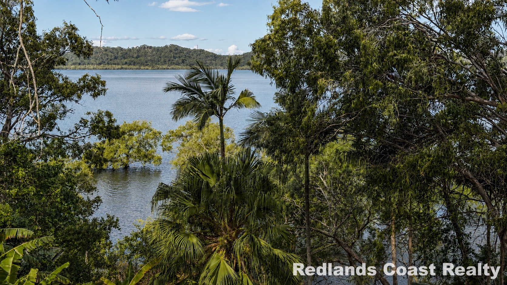 50 RESTHAVEN DRIVE, Lamb Island QLD 4184 - Image 2