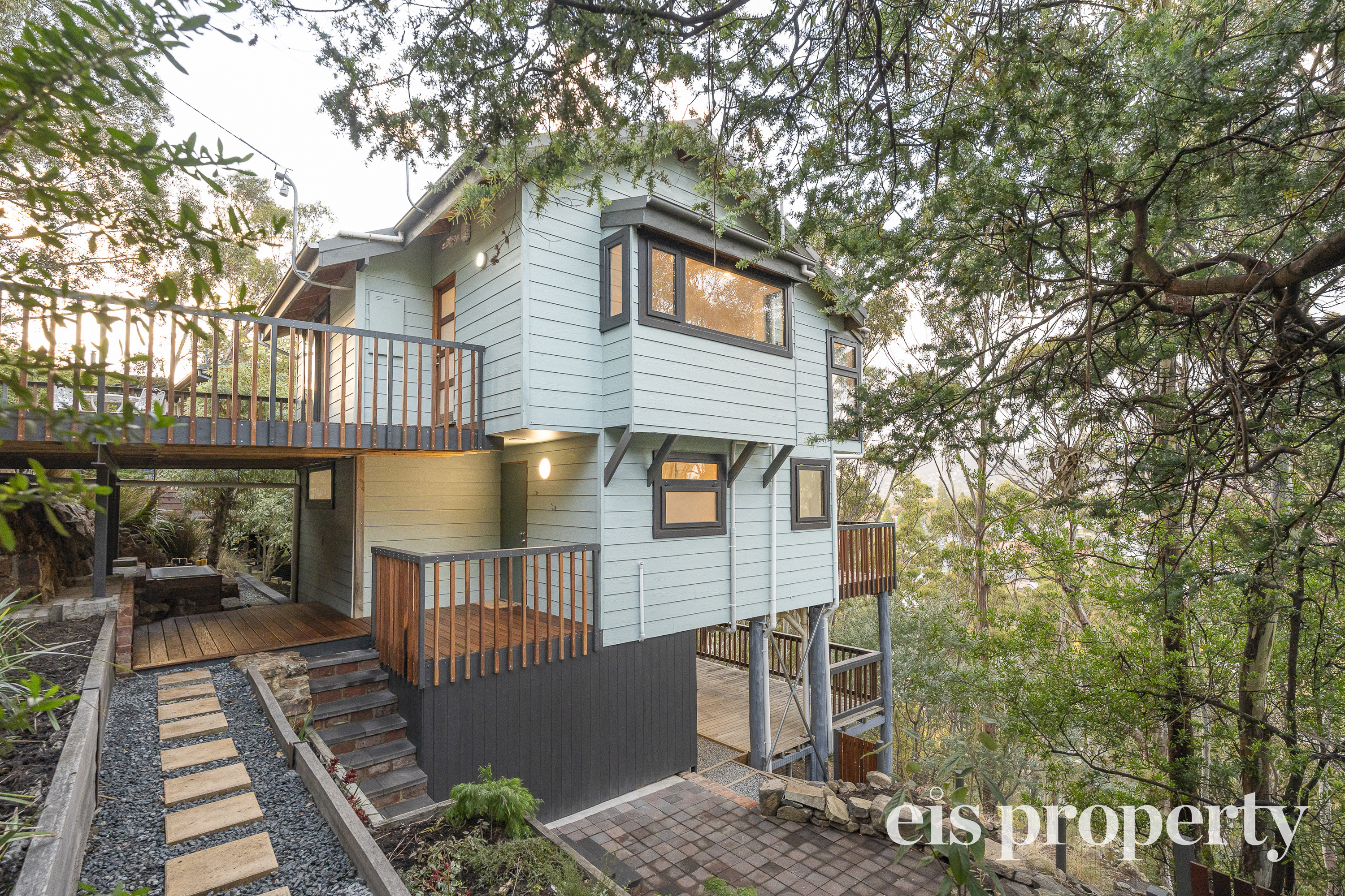 29 LIVERPOOL CRESCENT, West Hobart TAS 7000 - Image 1