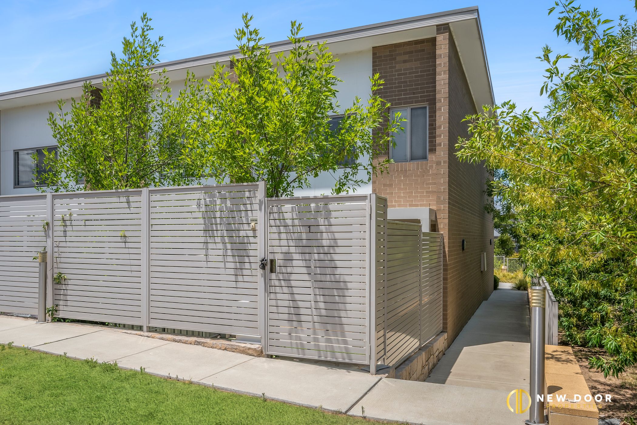 UNIT 1 KODO 57 BELLHOUSE CRESCENT, Moncrieff ACT 2914 - Image 2