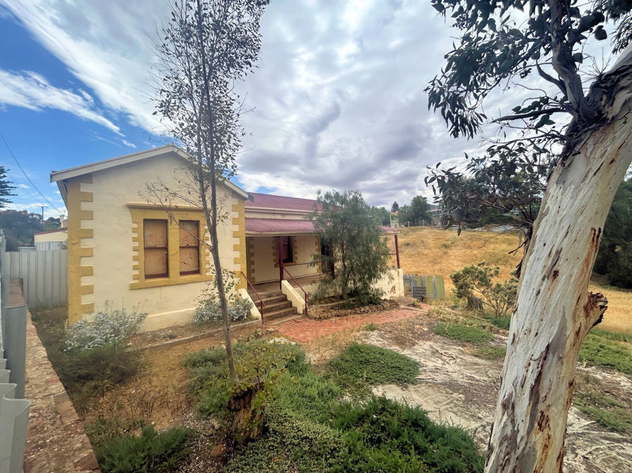 3-bedroom house at 2 Anna Street, Mannum, SA 5238, Mid Murray, South Australia