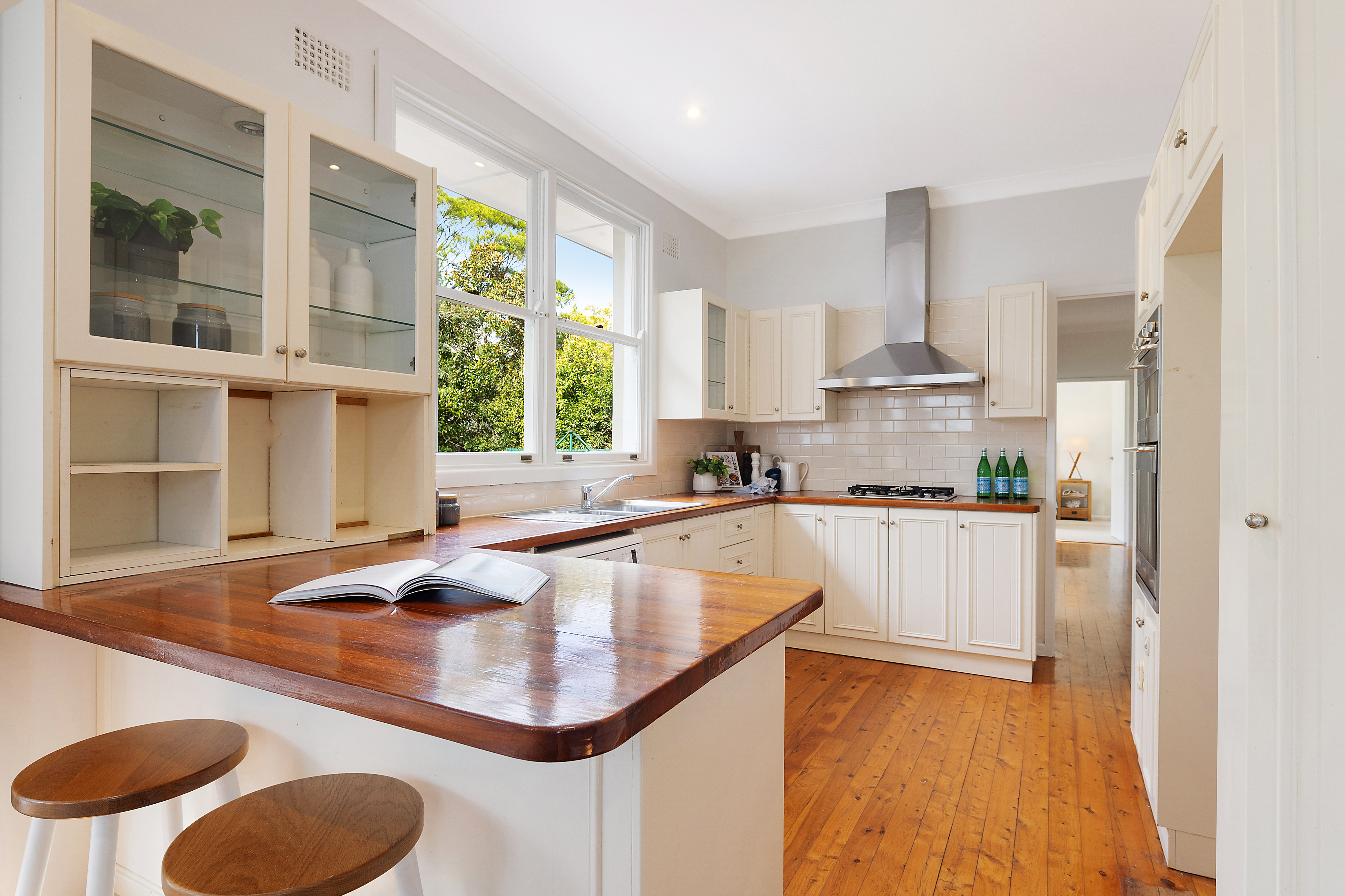 6 Tobruk Avenue, St Ives Chase, NSW 2075 - Image 7