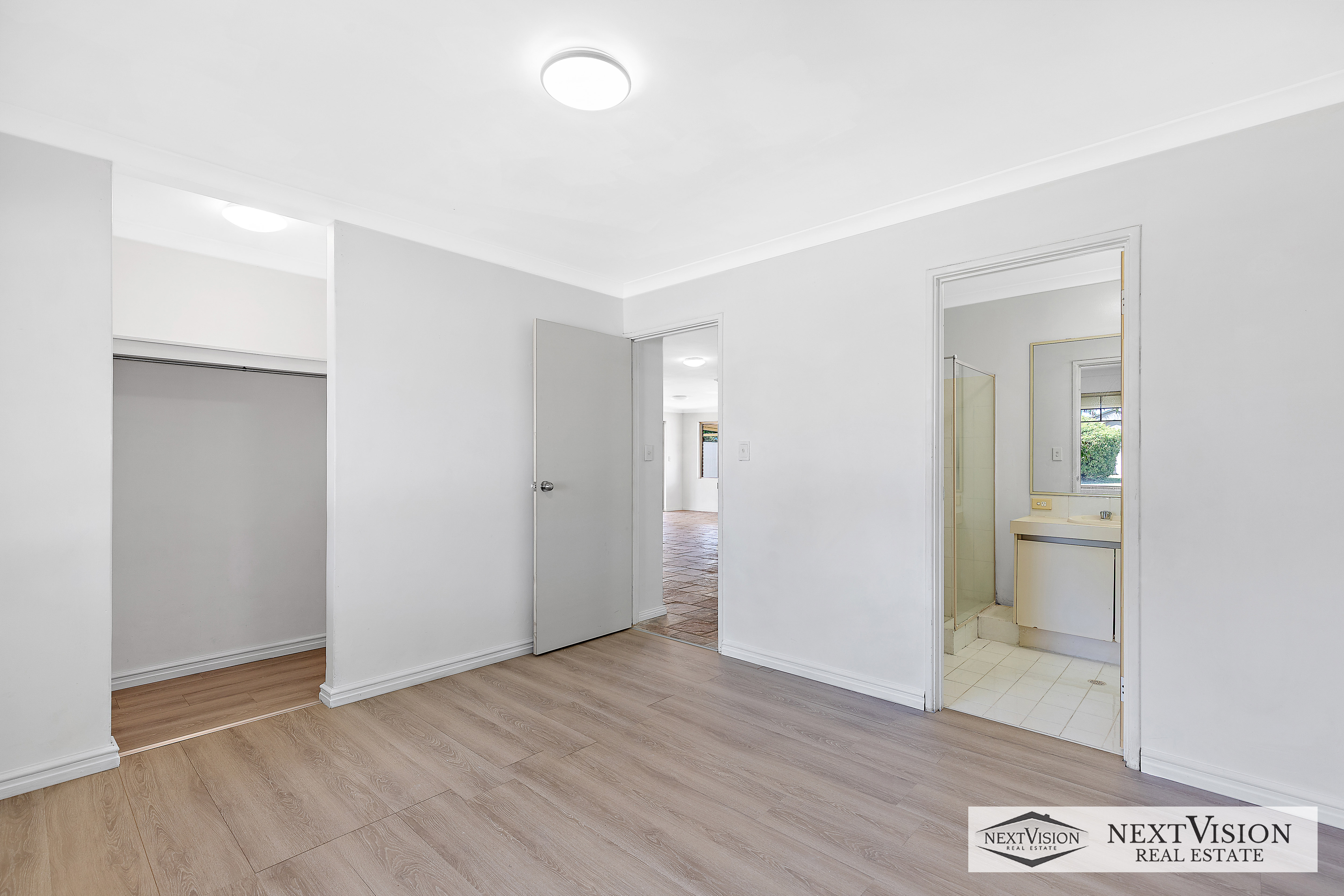 16 Daley Cl, Atwell, Wa, 6164 - Image 3