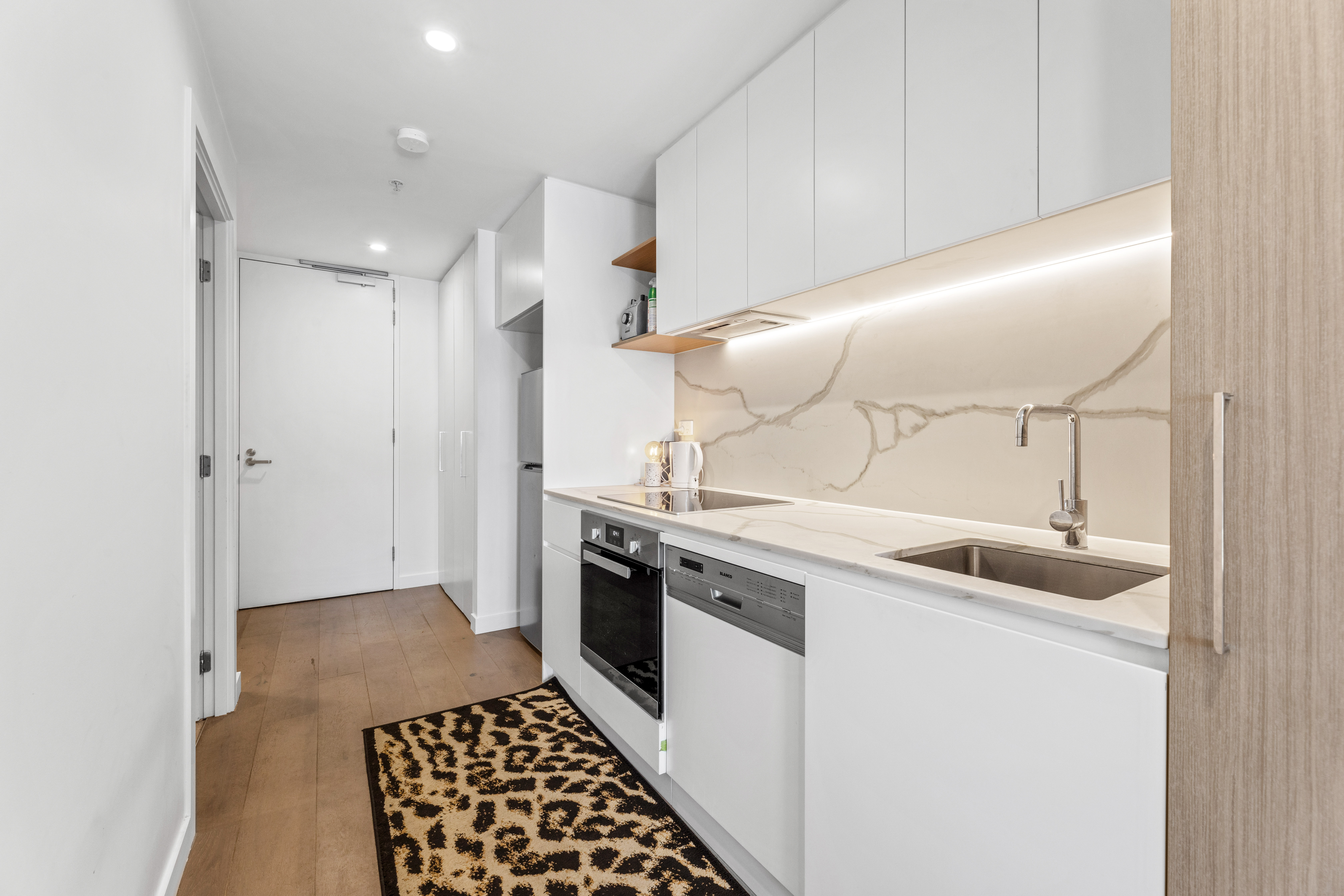 905/1060 Dandenong Road, Carnegie, VIC 3163 - Image 1