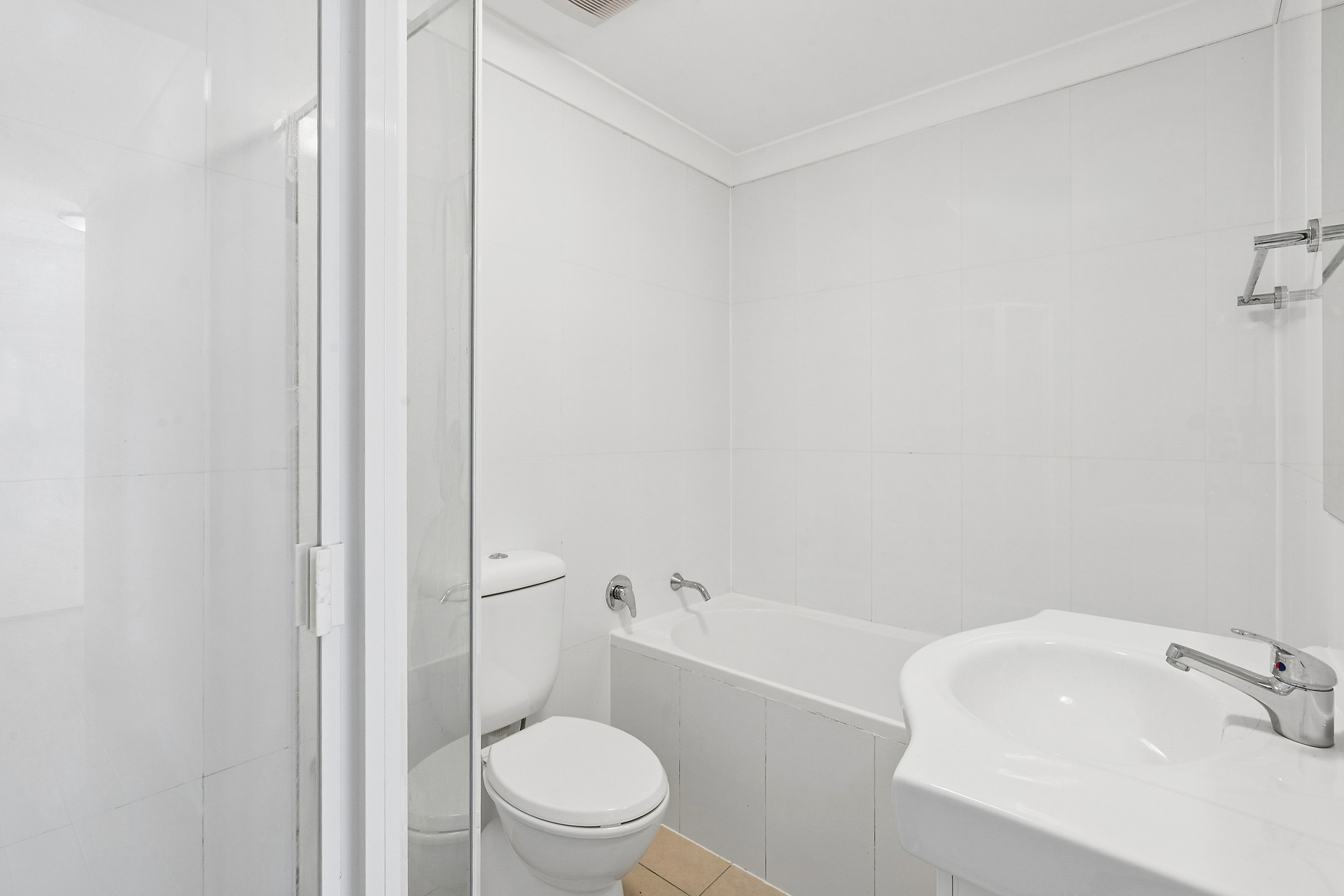11/5-9 Hill Street, Campsie, NSW 2194 - Image 9