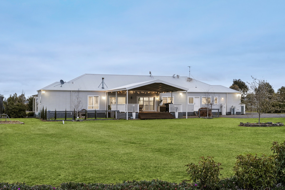 4-bedroom house at 8 Falkirk Crescent, Inverleigh, VIC 3321, Golden Plains, Victoria