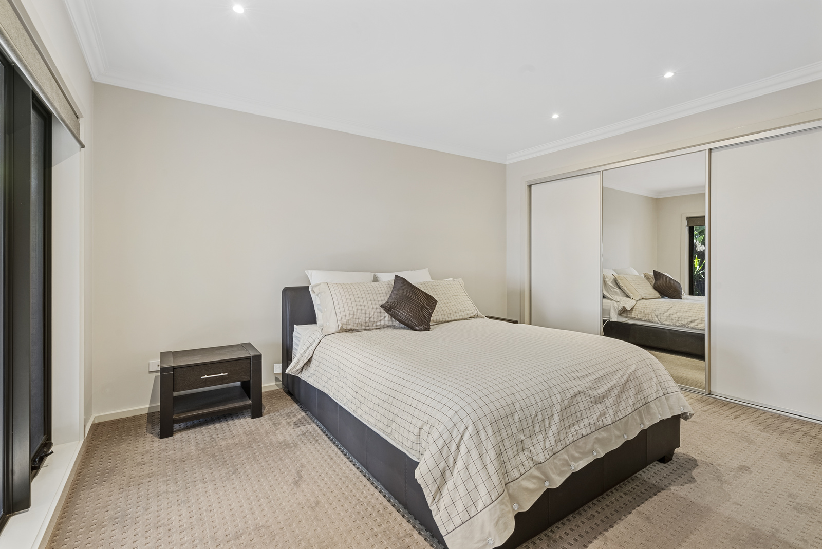 3-bedroom unit at 2 35 BANK STREET, YARRAWONGA VIC 3730, Moira, Victoria