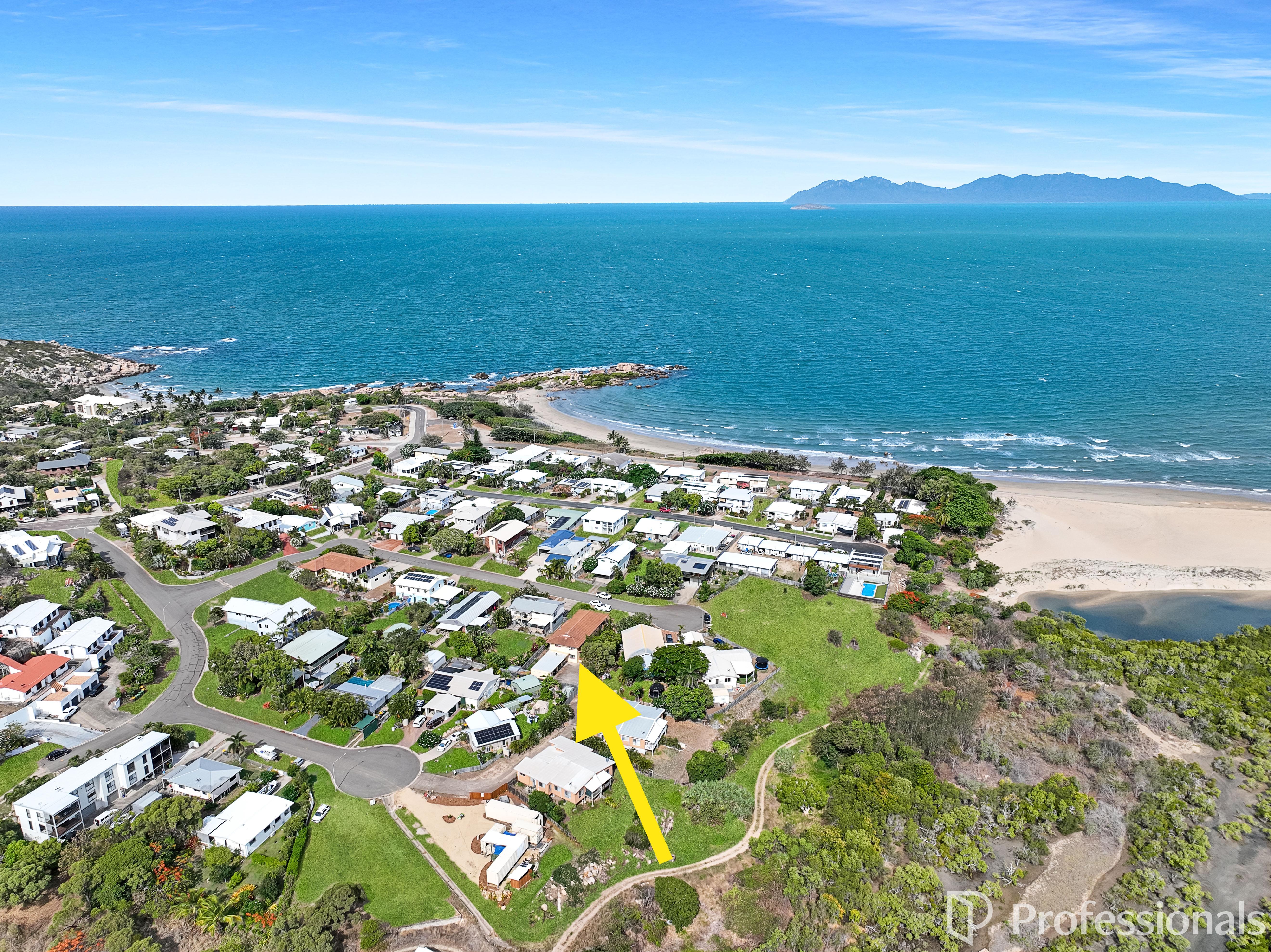 2/16 Avicennia Street, Bowen, Qld, 4805 - Image 2