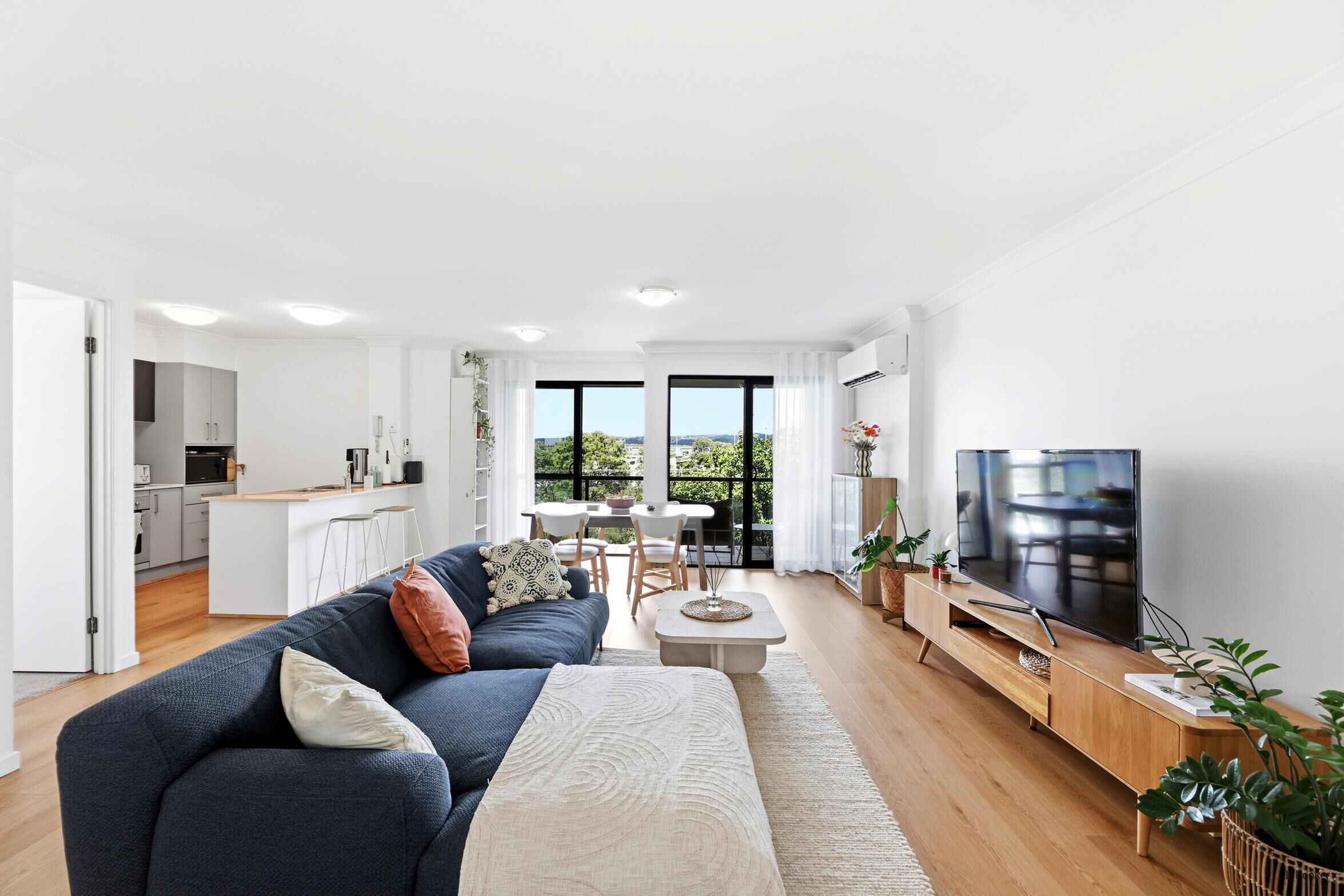 14 111-113 GOLDEN FOUR DRIVE, BILINGA QLD 4225 - Image 1