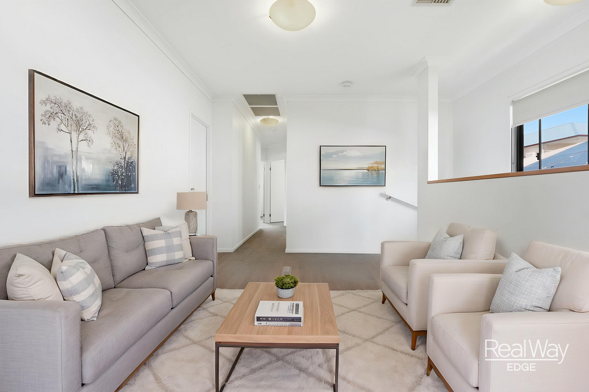 19 Boston Street, Spring Mountain, QLD 4300 - Image 2