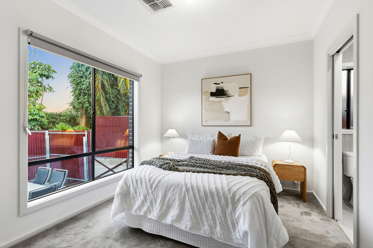 64 Solandra Crescent, Modbury North, SA 5092 - Image 8