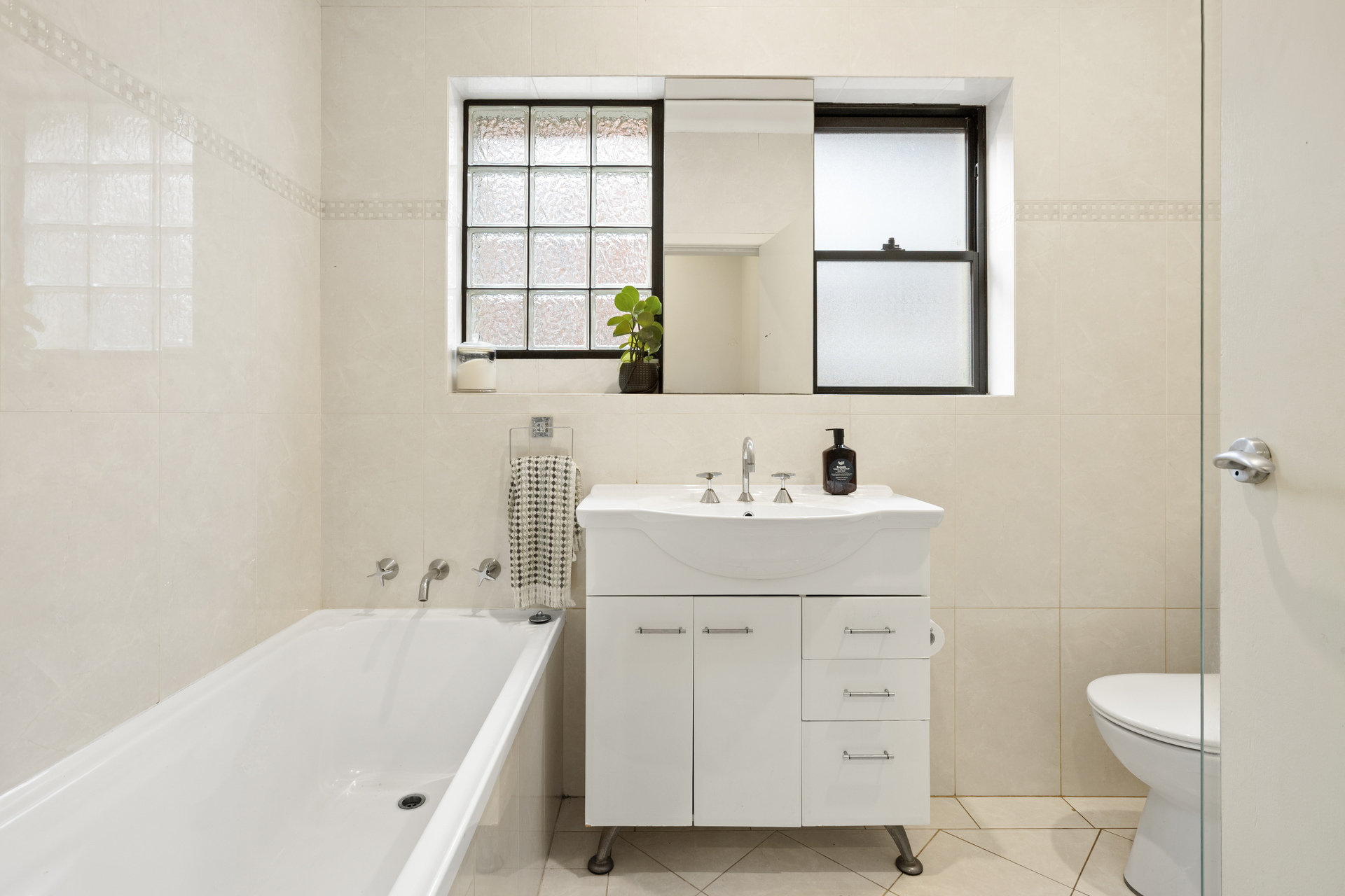 11A Macarthur Avenue, Pagewood, Nsw, 2035 - Image 8