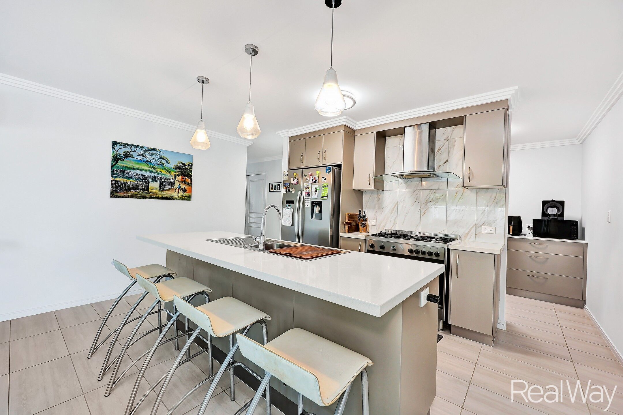 10 Beachside Circuit, Bargara, Qld, 4670 - Image 9