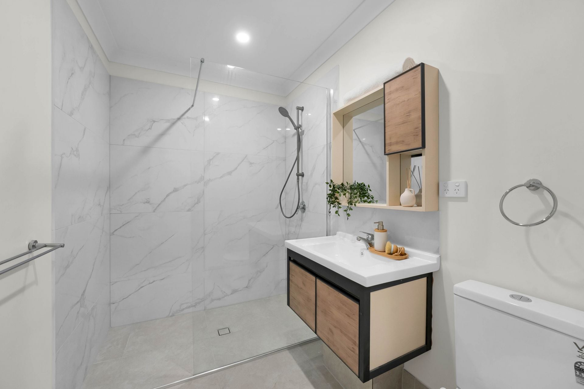9-bedroom house at 51/53 Roseash St, Logan Central, Qld, 4114, Logan, Queensland