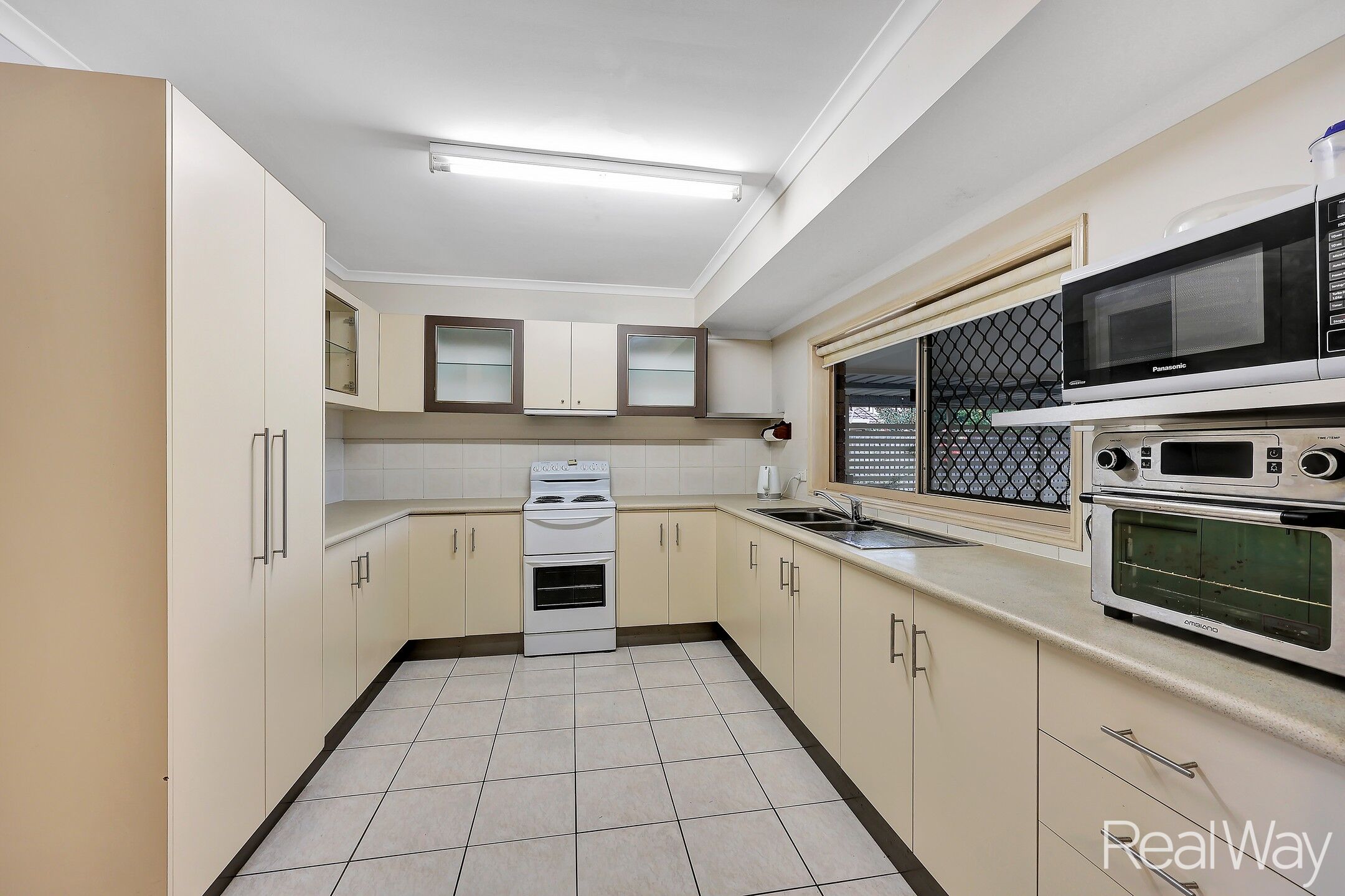 12 MCDONALD COURT, Norville QLD 4670 - Image 8